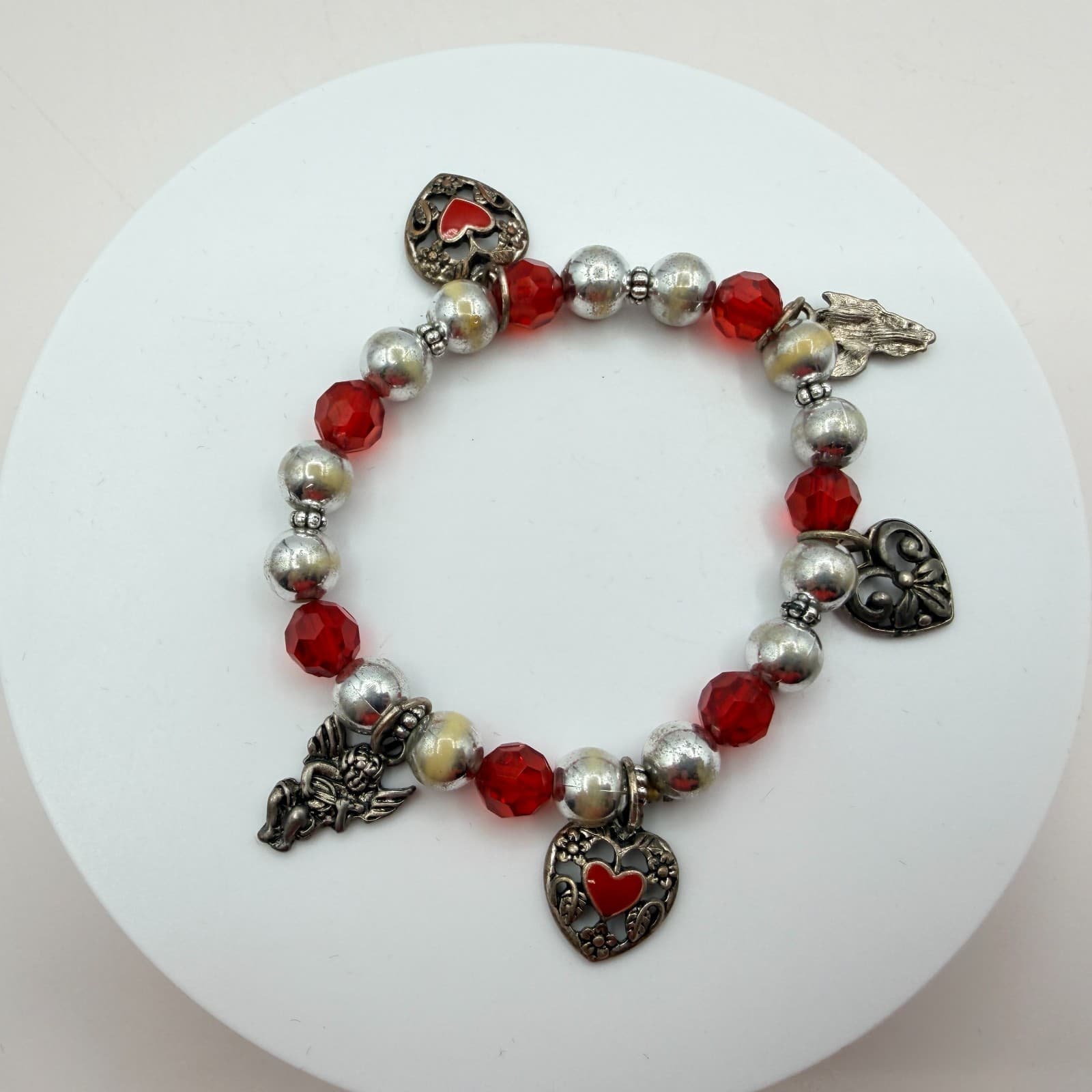 Vintage Y2K Silver Tone Heart Angel Charm Red Beaded Bracelet Women's Jewelry