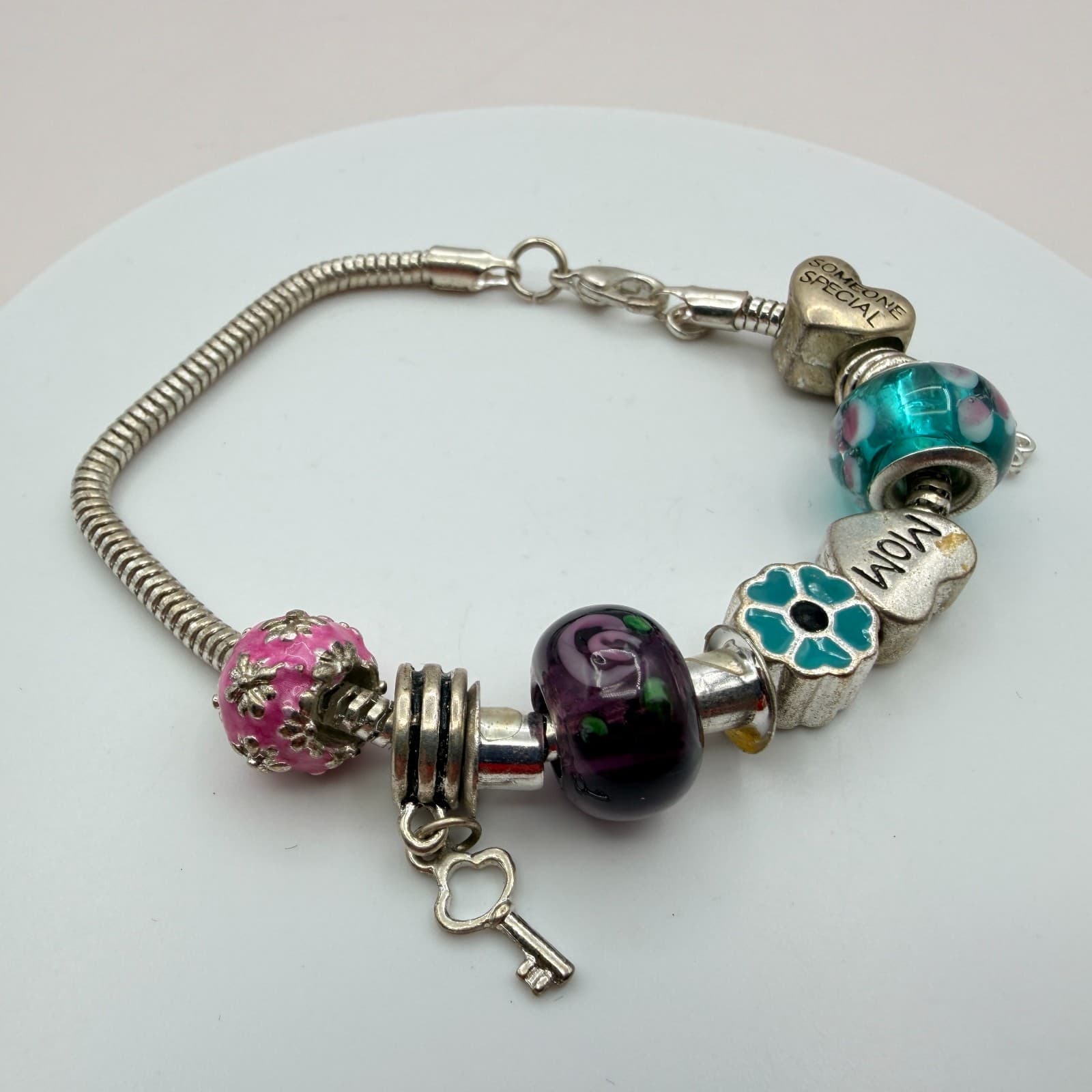 Vintage 90s Silver Tone Someone Special Mom Charm Bracelet Glass Beads Jewelry - Thumbnail 5