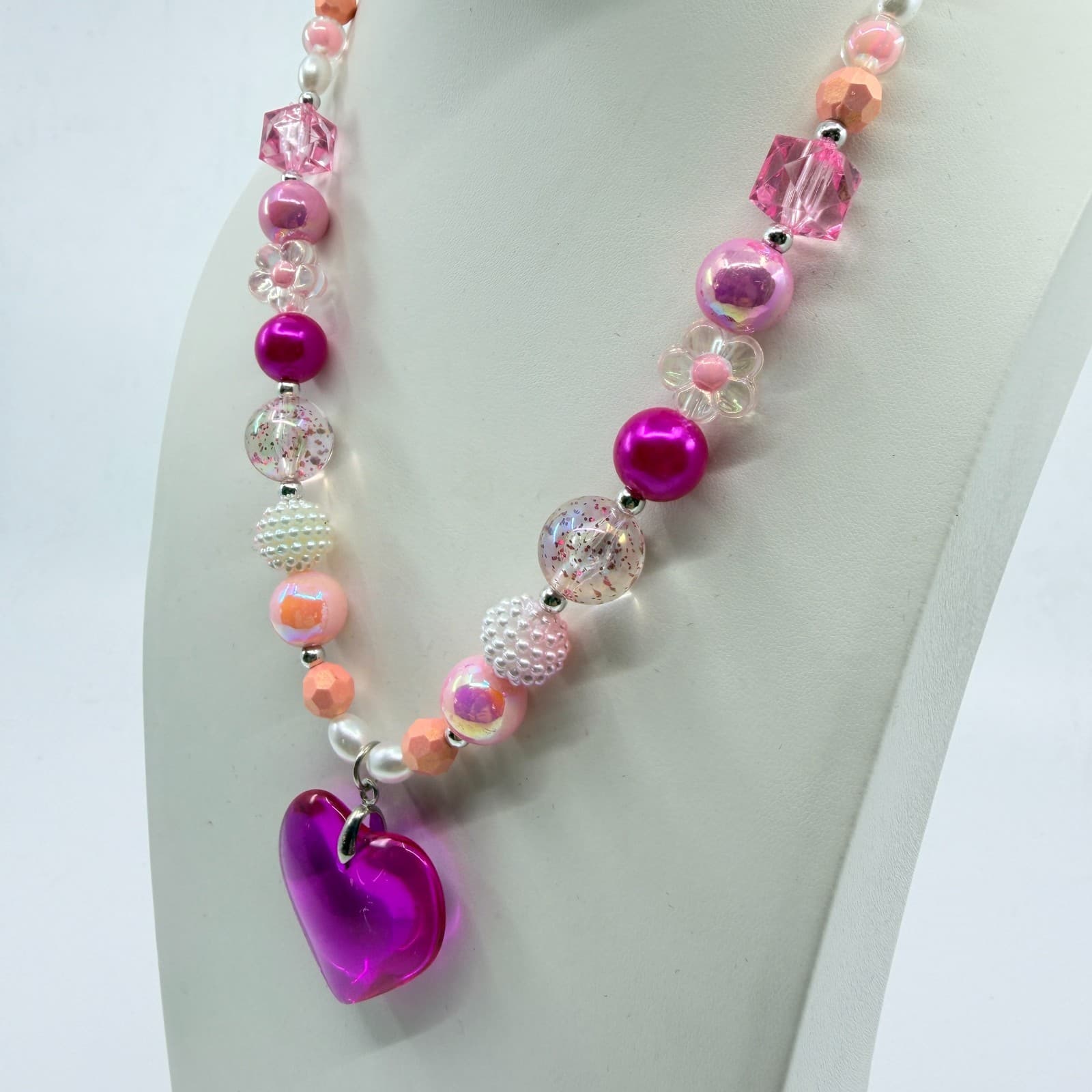 VTG Y2K Chunky Pink Beaded Necklace Translucent Purple Heart Pendant Fairycore - Thumbnail 6