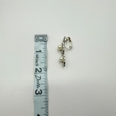 Vintage Y2K Silver Tone Faux Pearl Rhinestone Earrings Women's Classic Jewelry - Thumbnail 9