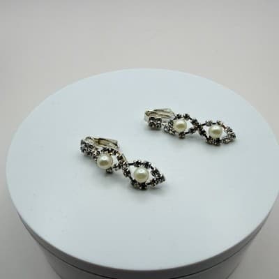 Vintage Y2K Silver Tone Faux Pearl Rhinestone Earrings Women's Classic Jewelry - Thumbnail 3