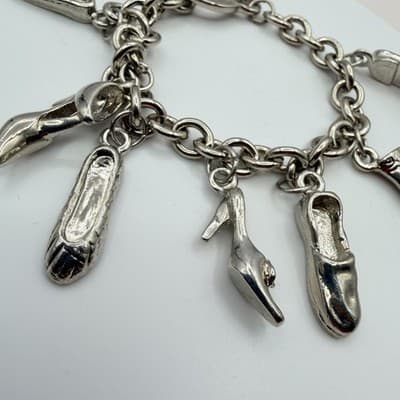 Vintage Y2K Silver Tone Shoe Charm Bracelet Women's Classic Fashion Jewelry - Thumbnail 5