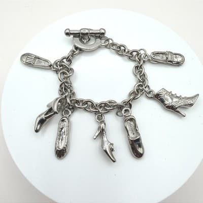 Vintage Y2K Silver Tone Shoe Charm Bracelet Women's Classic Fashion Jewelry