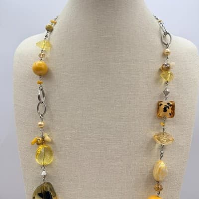 Vintage Y2K Chunky Amber Yellow Faux Resin Beaded Statement Necklace Jewelry - Thumbnail 8