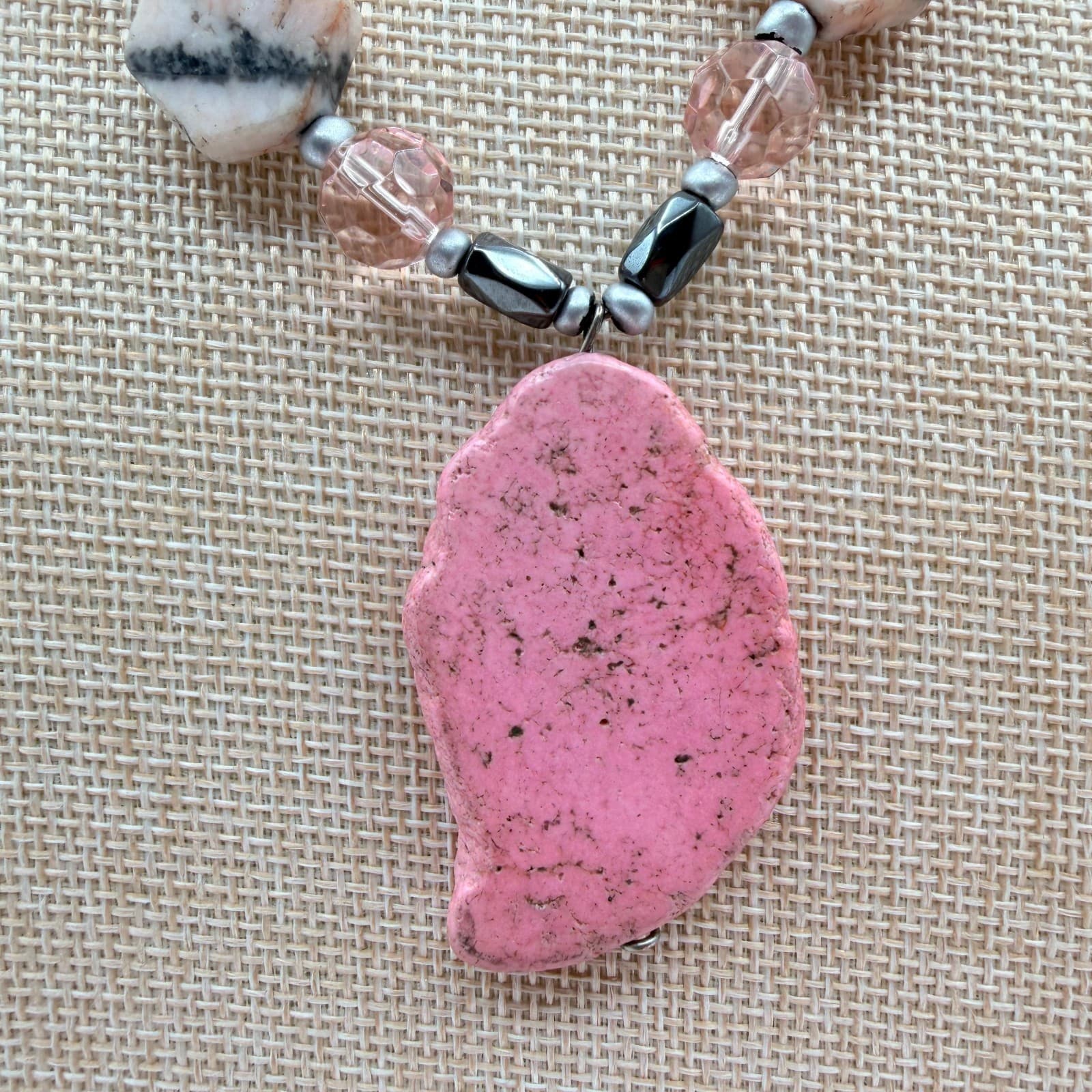 Vintage 90s Pink Stone Statement Necklace Glass Beaded Boho Fashion Jewelry - Thumbnail 2