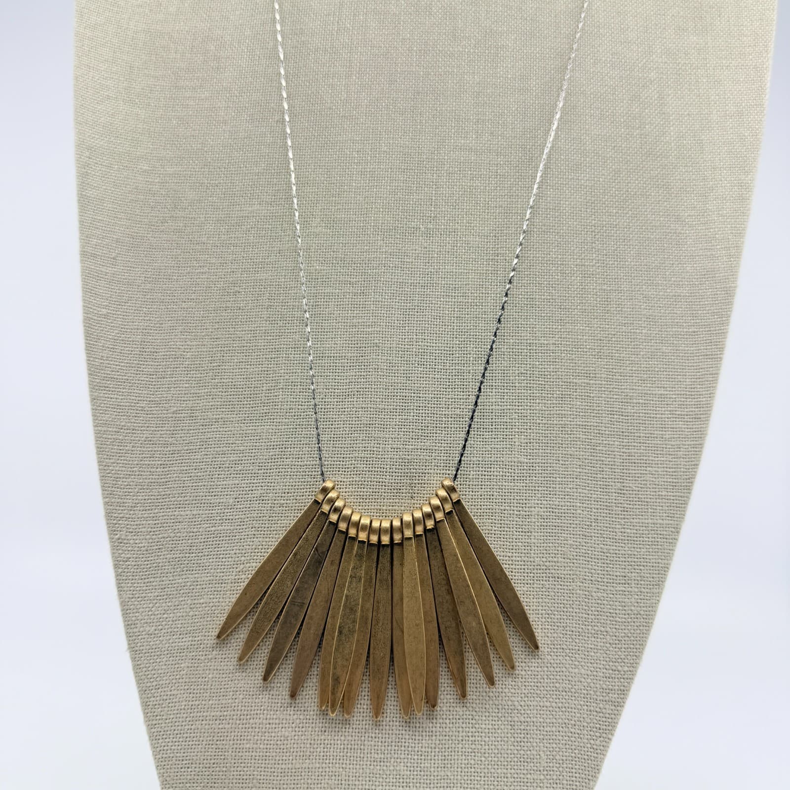 Vintage Gold Tone Textured Spike Fan Bib Necklace Fringe Statement Choker Retro - Thumbnail 2