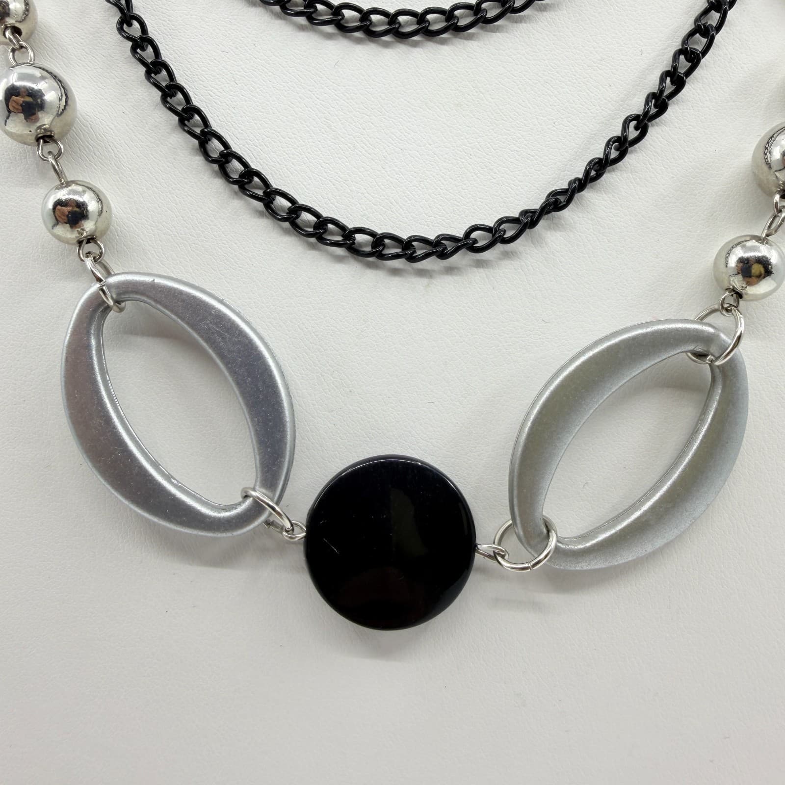 Black Grey Silver Tone Acrylic Oval Link Necklace Mixed Chain Modern Classic - Thumbnail 4