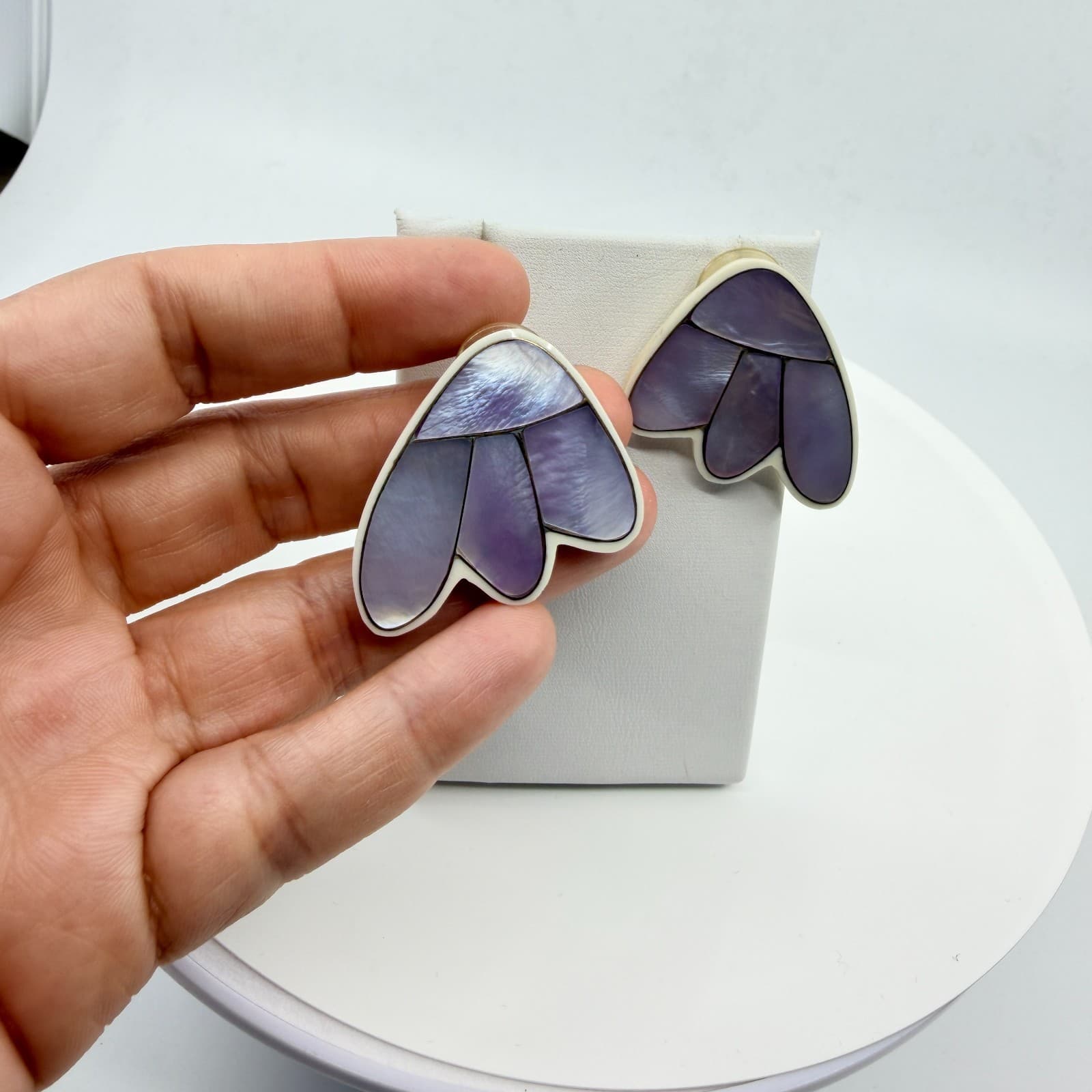 Vintage Purple Mother of Pearl Inlay Stud Earrings Abstract Fan Wing Retro Boho - Thumbnail 6
