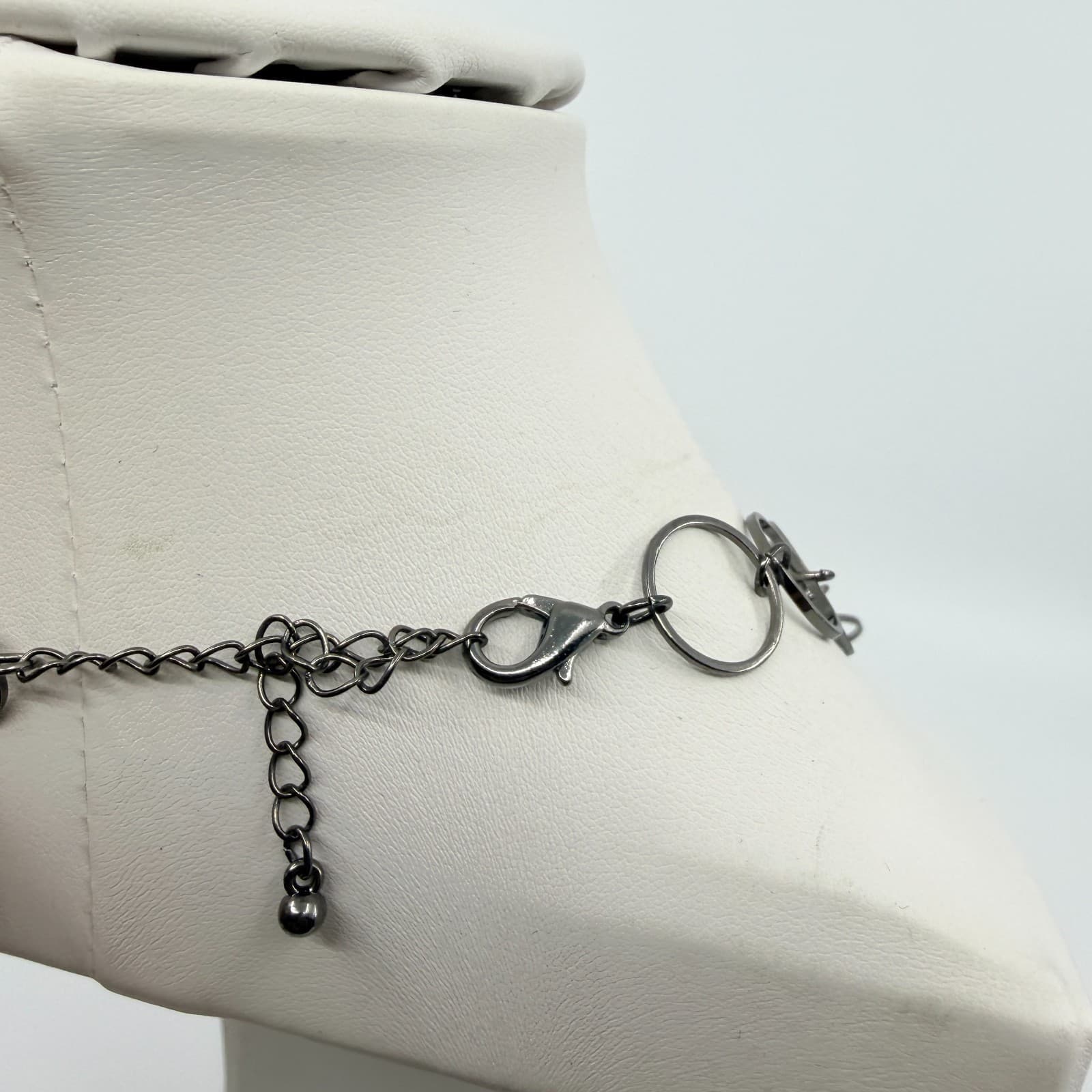 Vintage Gunmetal Tone Interlocking Circle Link Necklace Modernist Geometric 90s - Thumbnail 6