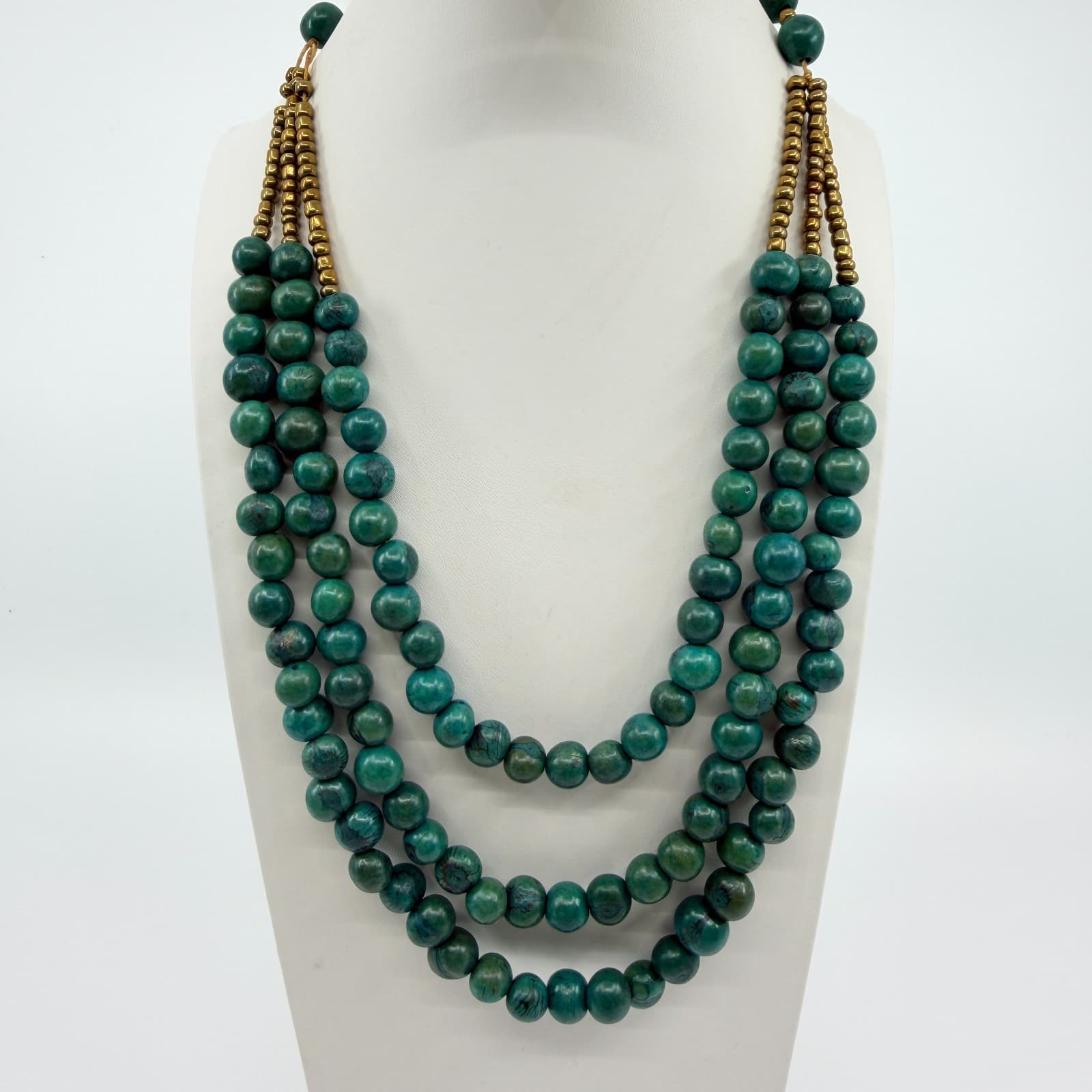Vintage Triple Strand Green Faux Amazonite Bead Necklace Gold Tone Statement 90s - Thumbnail 3