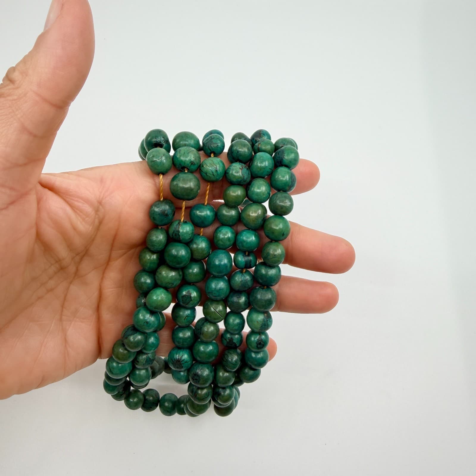 Vintage Triple Strand Green Faux Amazonite Bead Necklace Gold Tone Statement 90s - Thumbnail 10