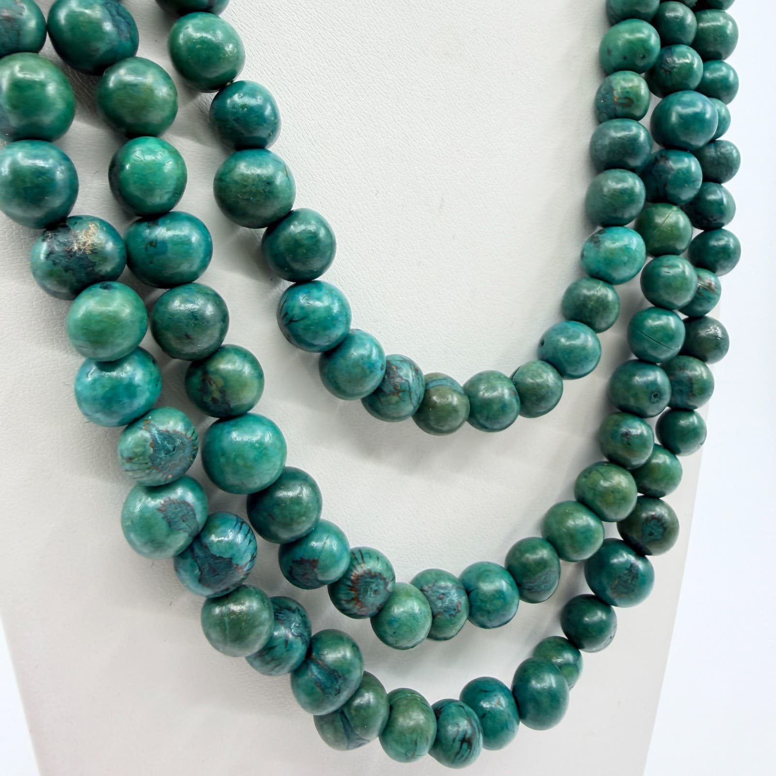 Vintage Triple Strand Green Faux Amazonite Bead Necklace Gold Tone Statement 90s - Thumbnail 5
