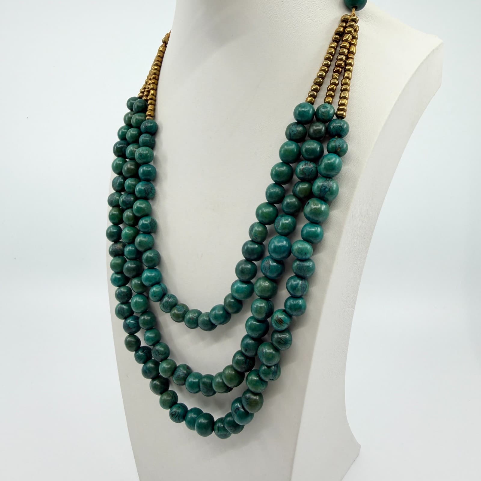Vintage Triple Strand Green Faux Amazonite Bead Necklace Gold Tone Statement 90s - Thumbnail 8