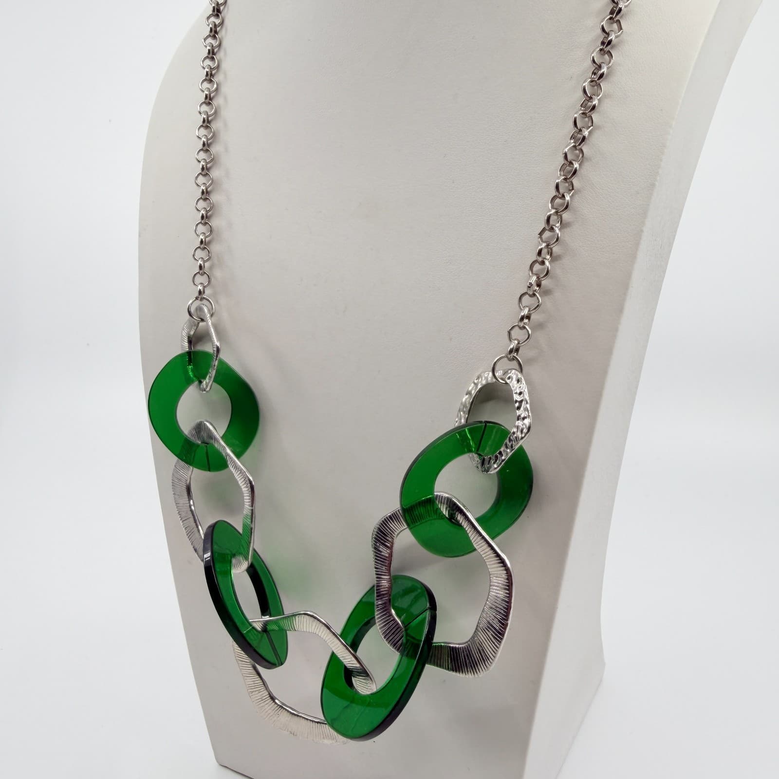 Vintage Paparazzi Urban Circus Green Acrylic Silver Tone Textured Link Statement - Thumbnail 7