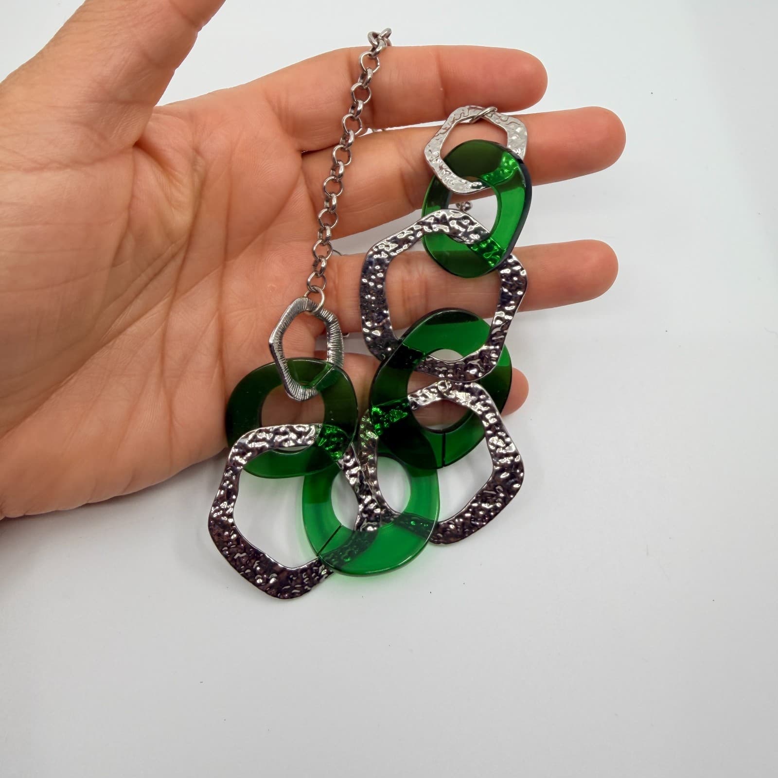 Vintage Paparazzi Urban Circus Green Acrylic Silver Tone Textured Link Statement - Thumbnail 9