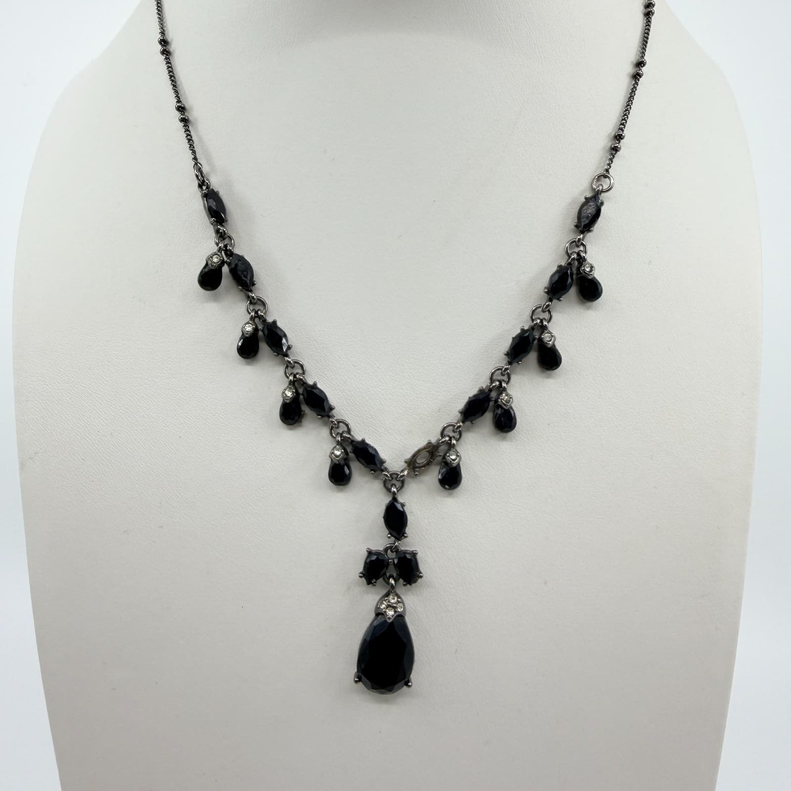 Vintage Gunmetal Tone Black Teardrop Pendant Necklace Statement Goth Y2K - Thumbnail 2