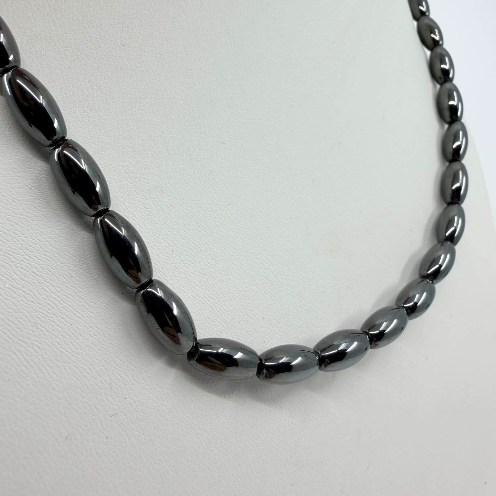Vintage Hematite Tone Oval Bead Necklace Minimalist Gunmetal Simple Retro Boho - Thumbnail 5