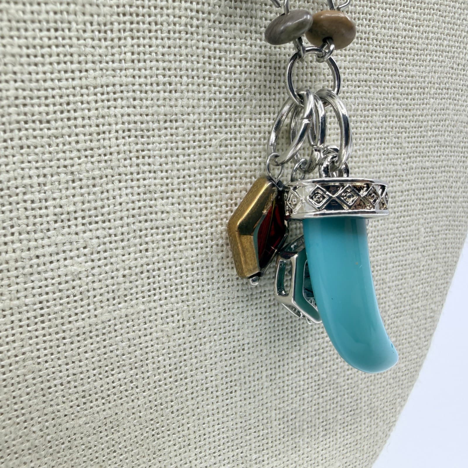 Vintage Silver Tone Boho Tribal Faux Turquoise Tooth Pendant Feather Bead Retro - Thumbnail 6