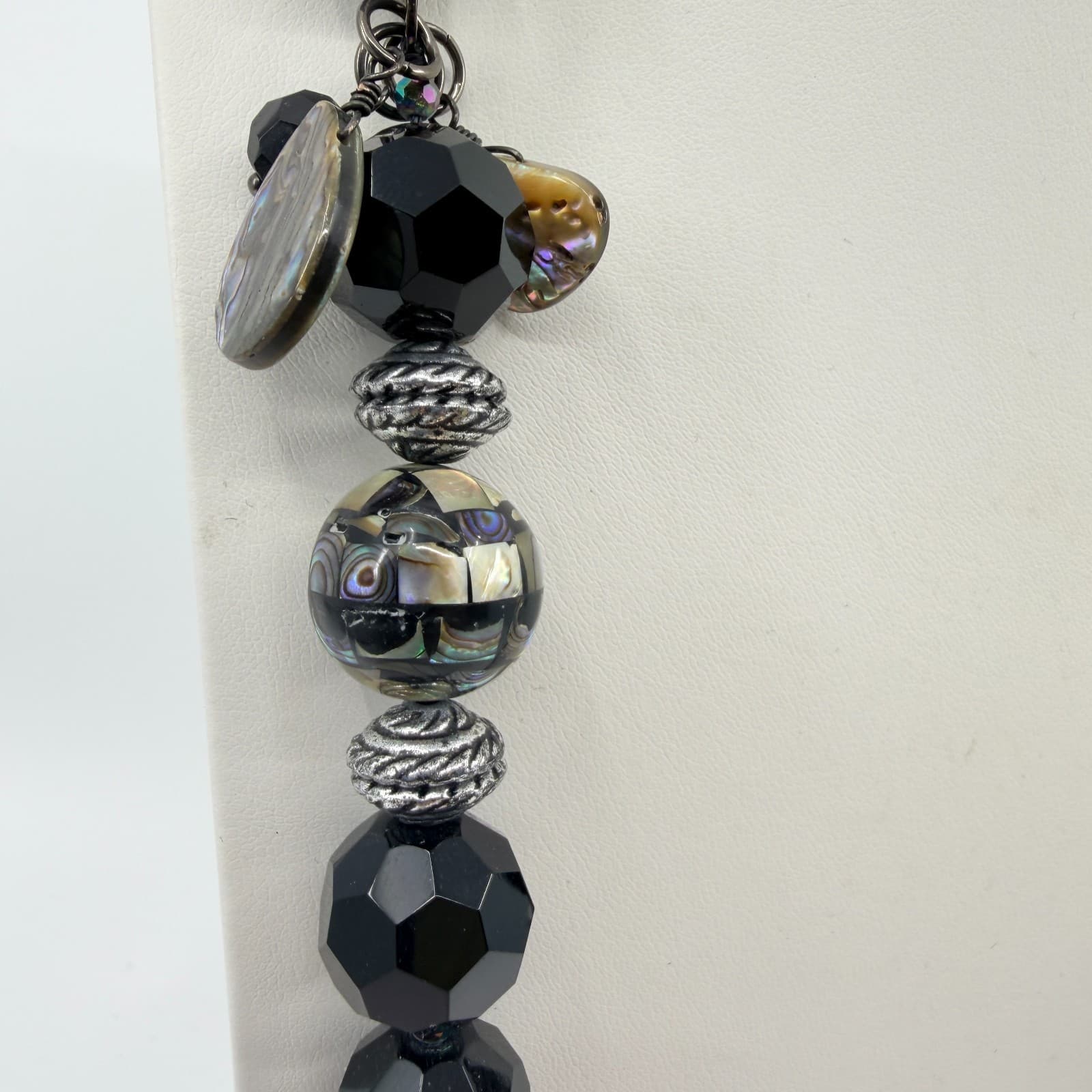 Vintage Black Faceted Beaded Necklace Iridescent Inlay Statement Chunky Boho - Thumbnail 4
