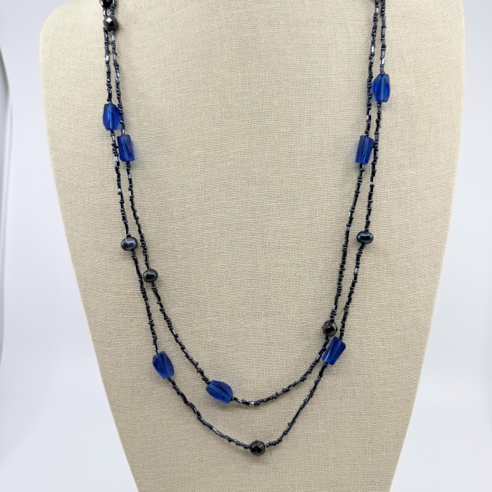 Vintage Black Seed Bead Double Strand Necklace Blue Crystal Black Pearl Accents - Thumbnail 4