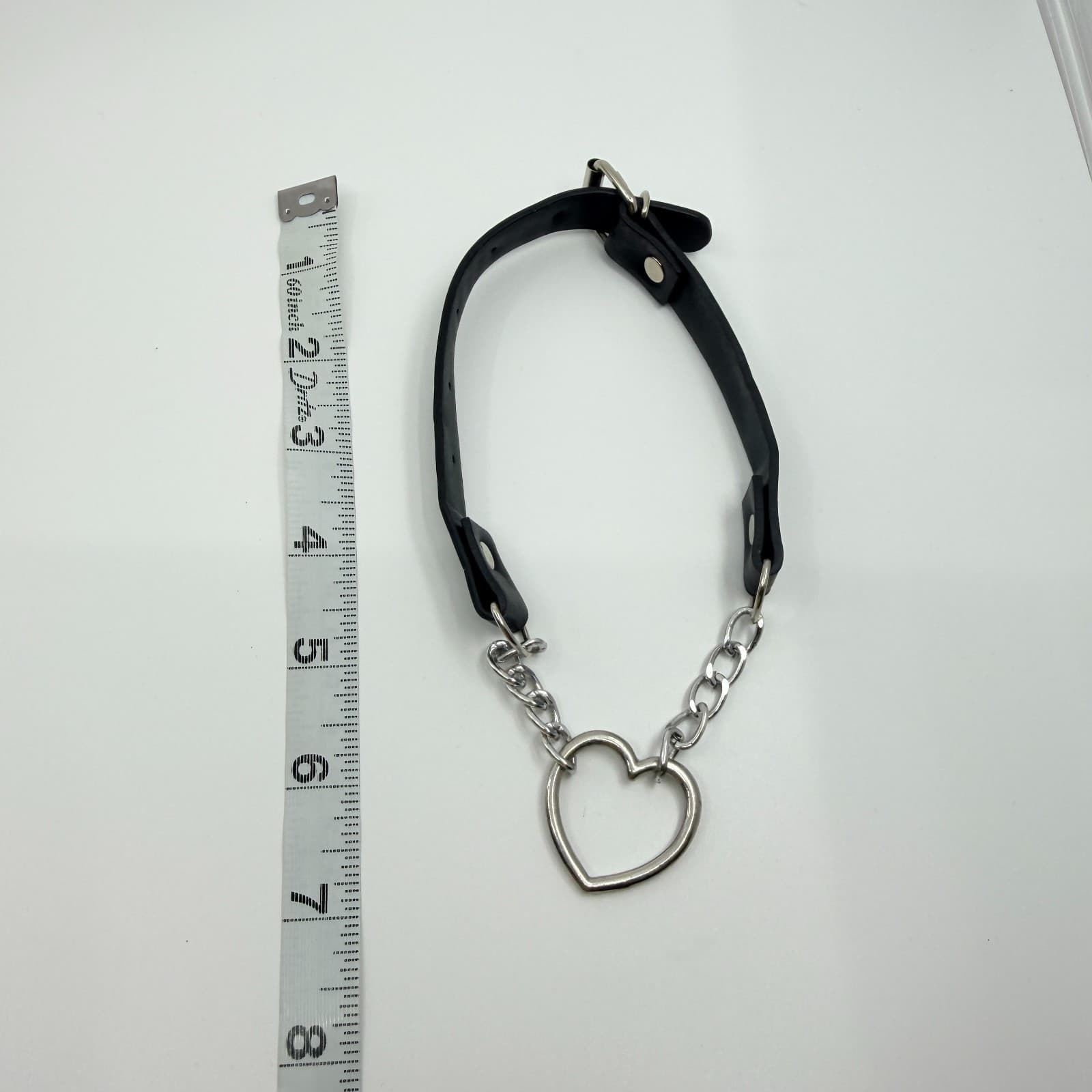 Vintage Silver Tone Heart Choker Necklace Faux Leather Chain Goth Y2K Retro 90s - Thumbnail 10