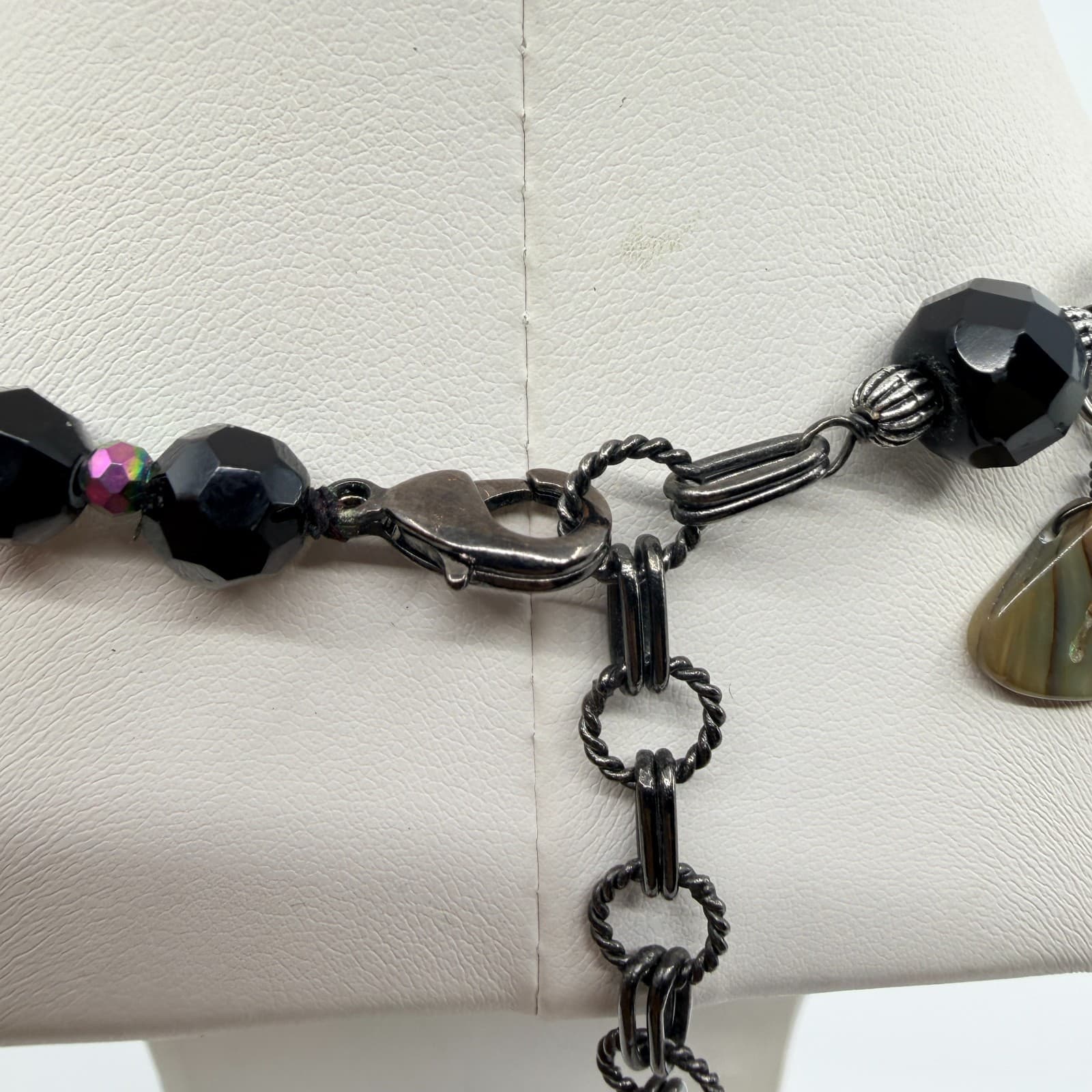 Vintage Black Faceted Beaded Necklace Iridescent Inlay Statement Chunky Boho - Thumbnail 7