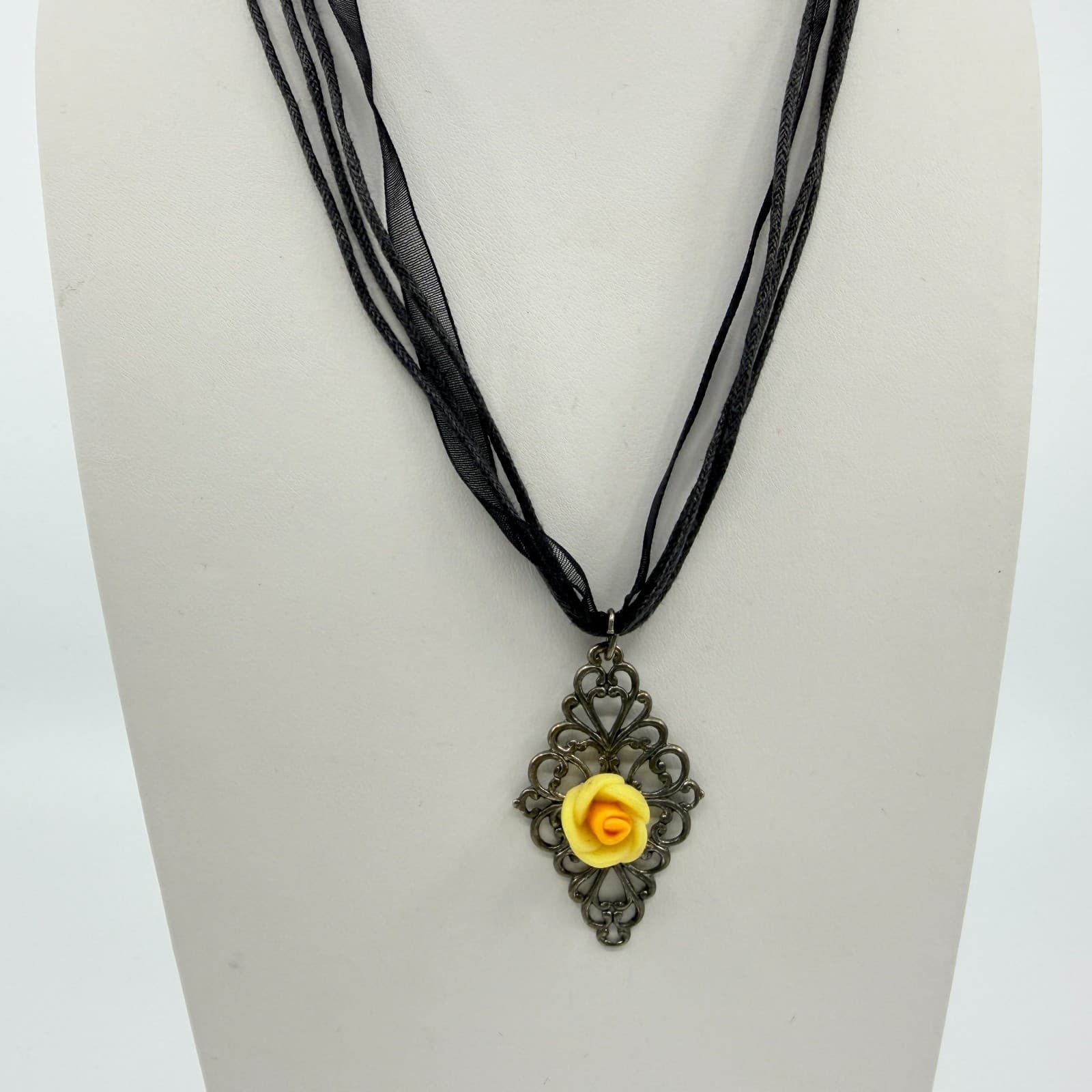 Vintage Gunmetal Tone Filigree Rose Pendant Necklace Black Cord Goth Boho 90s - Thumbnail 2