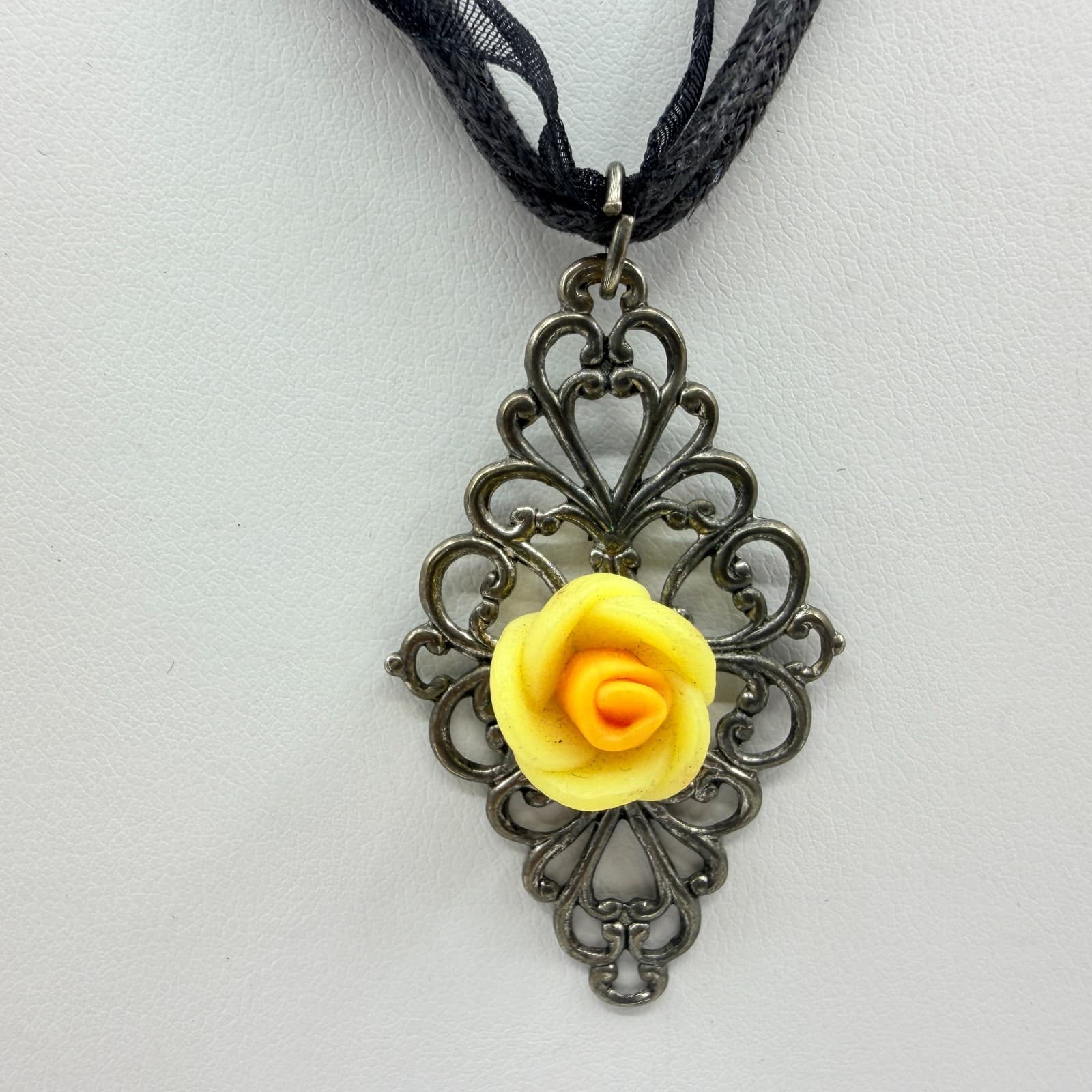 Vintage Gunmetal Tone Filigree Rose Pendant Necklace Black Cord Goth Boho 90s - Thumbnail 4
