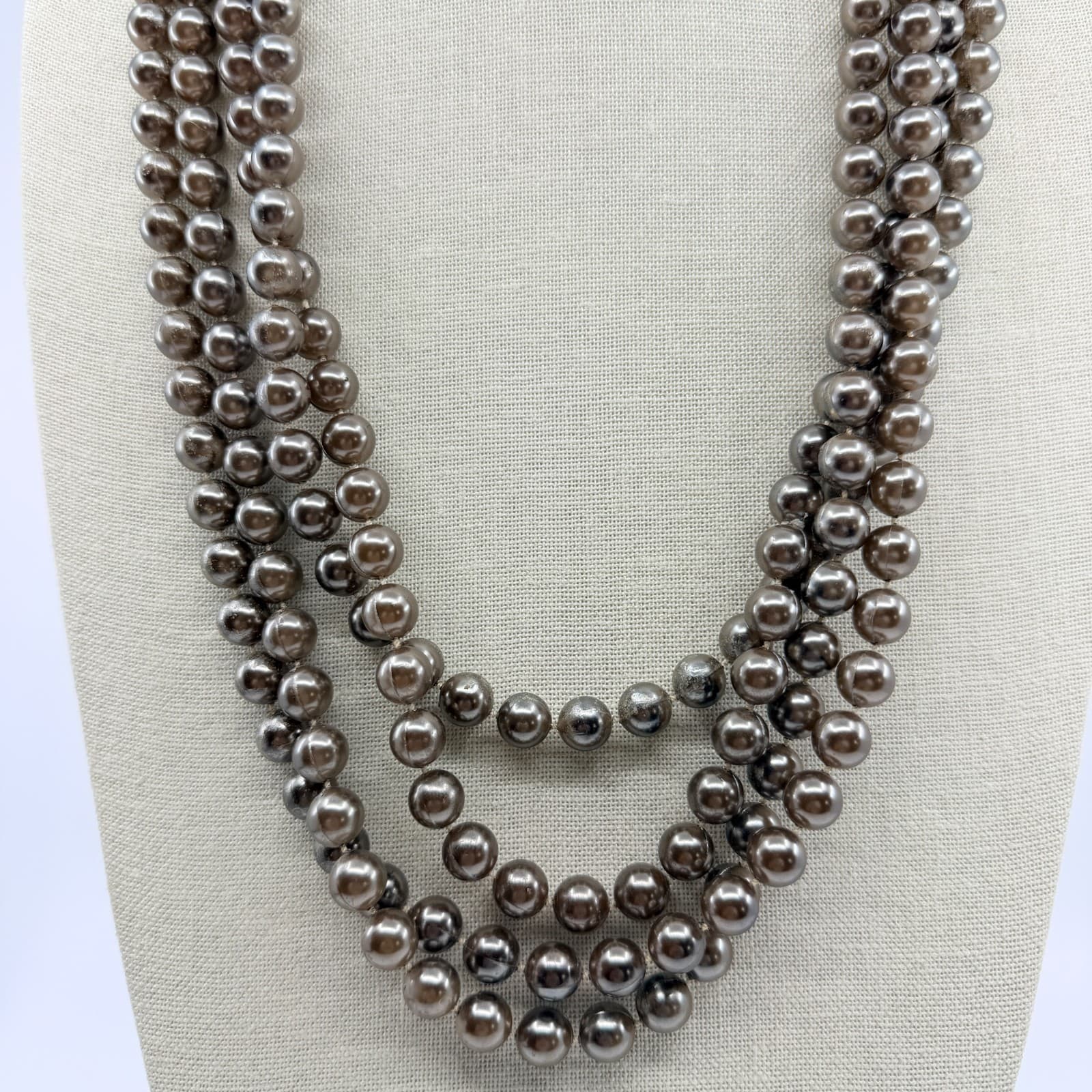 Vintage Gray Faux Pearl Multi Strand Necklace Statement Chunky Layered Retro Y2K - Thumbnail 6