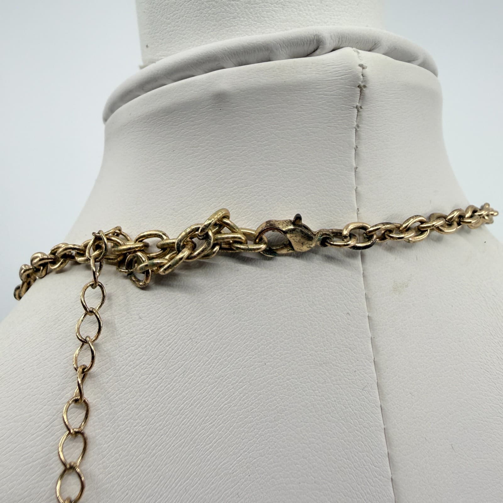 Vintage Gold Tone Black Acrylic Cabochon Bib Statement Necklace Bold Chunky Y2K - Thumbnail 11