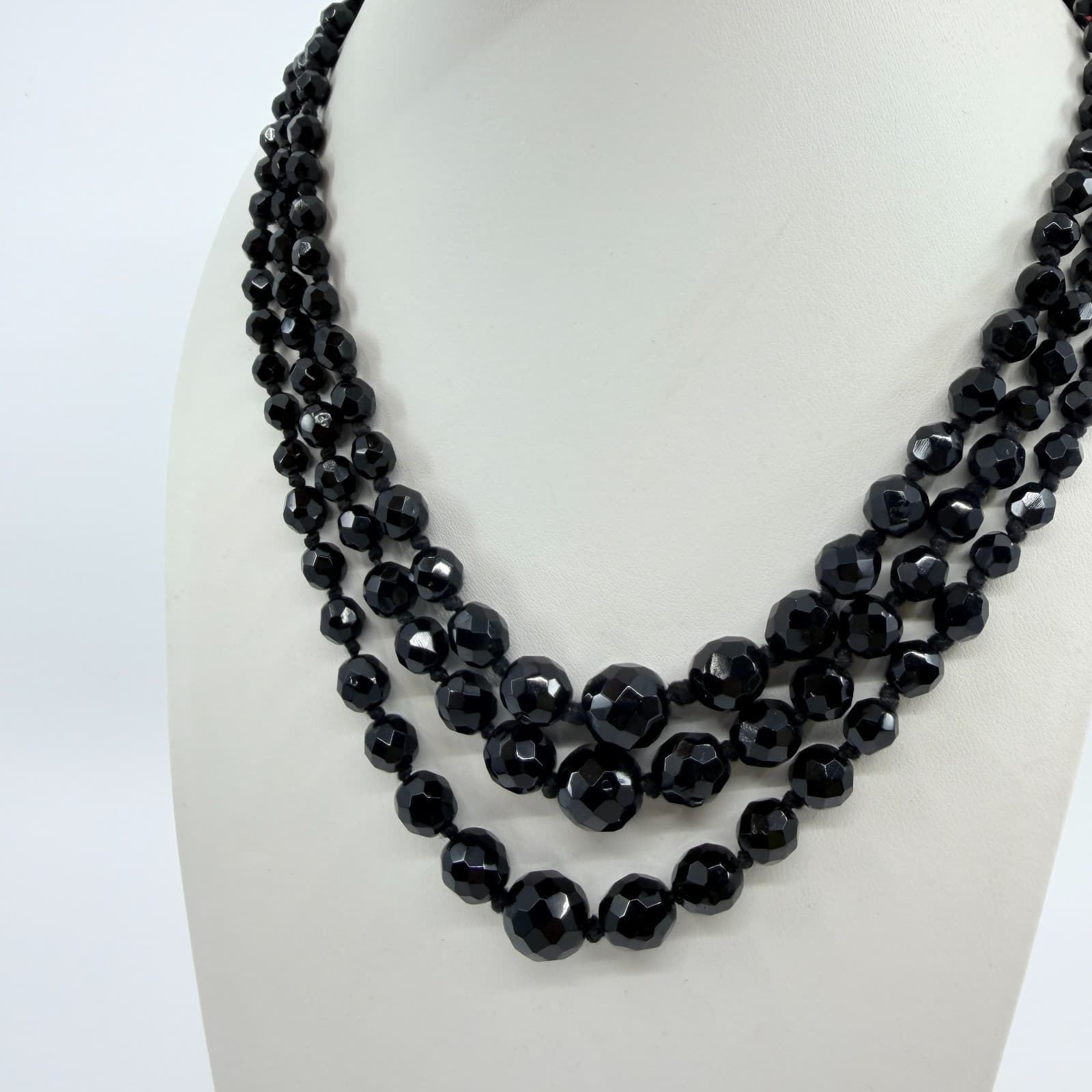 Vintage Triple Strand Black Faceted Graduated Bead Necklace MCM Retro Chic - Thumbnail 6