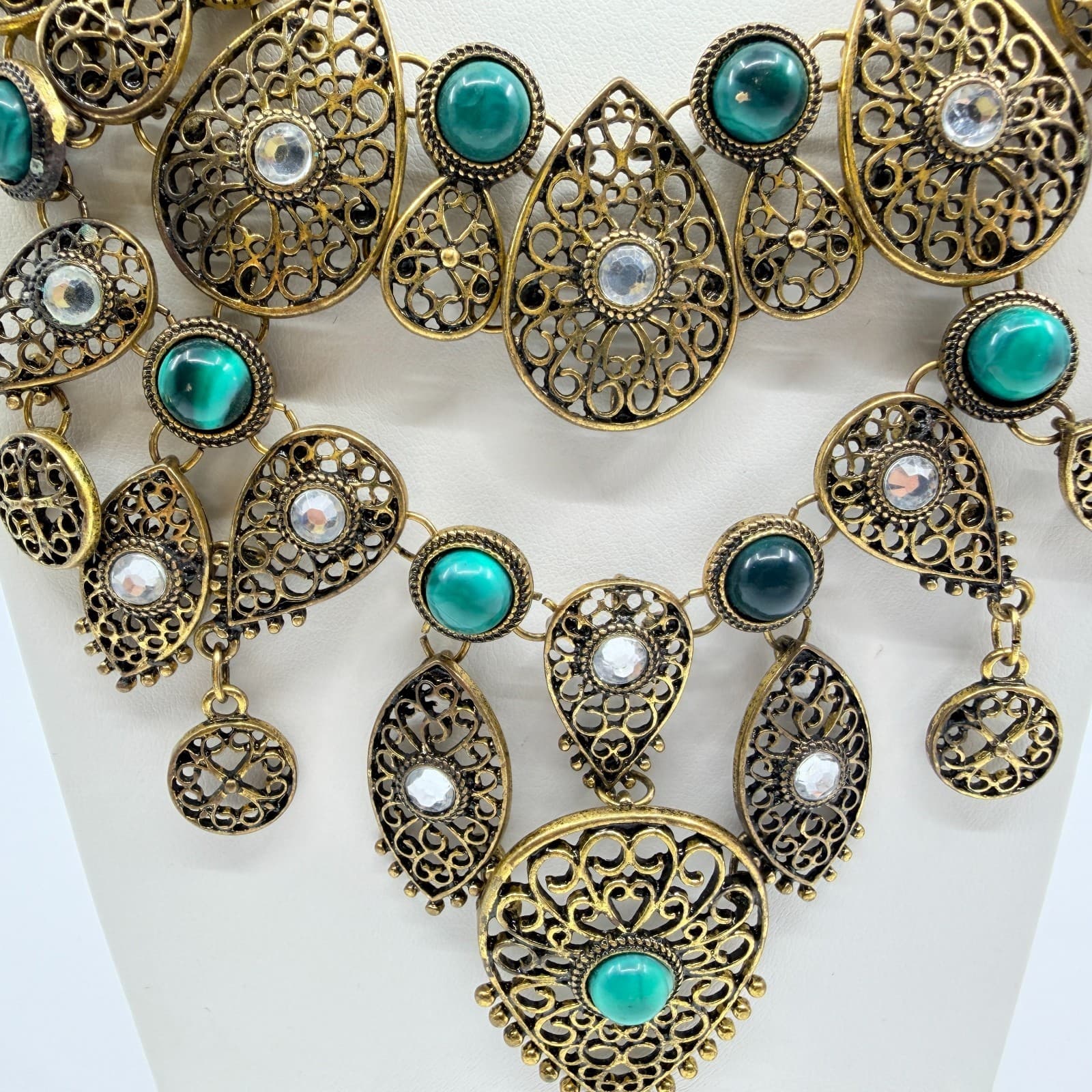 Vintage Antique Gold Tone Filigree Bib Statement Necklace Teal Green Boho Retro - Thumbnail 4