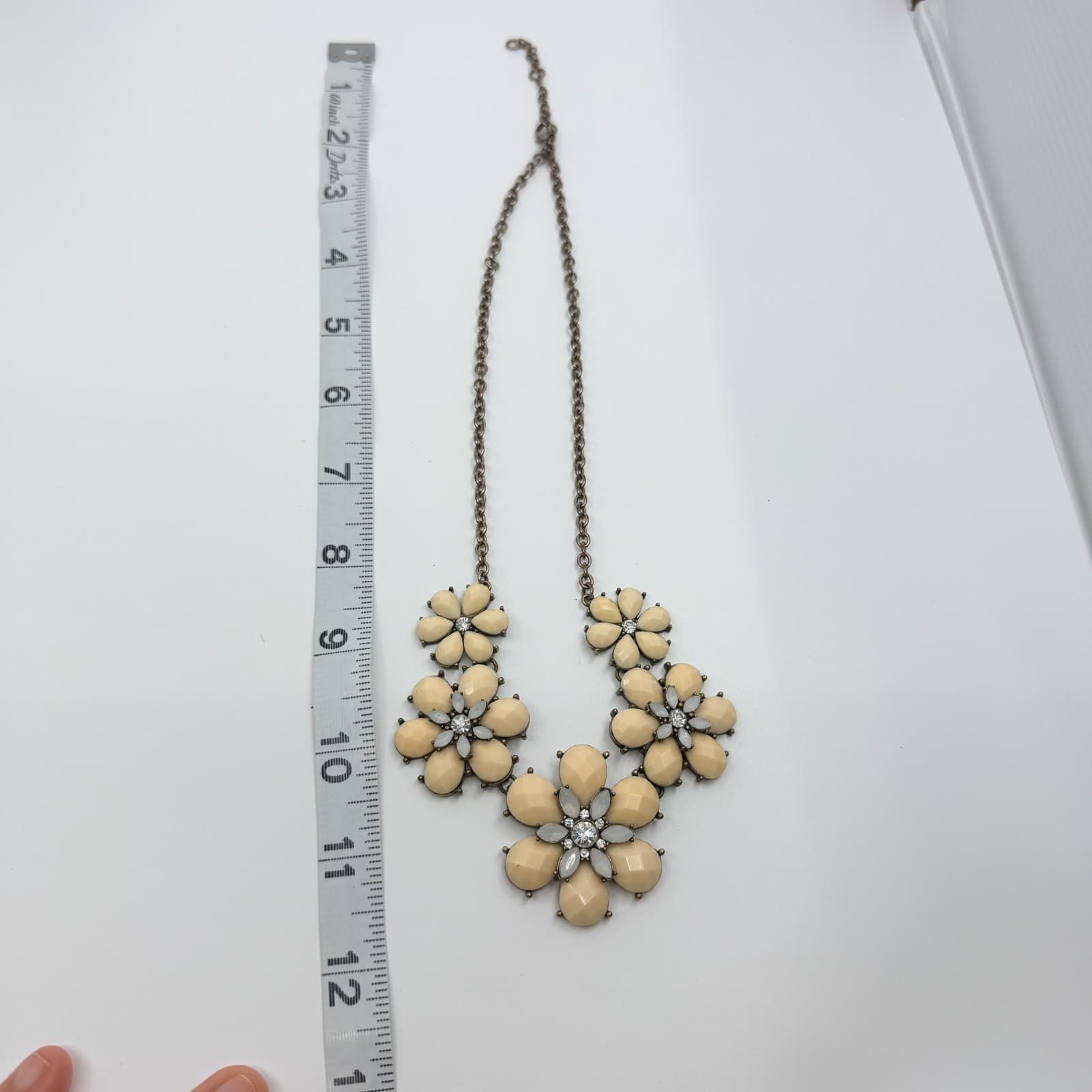 J. Crew Cream Floral Cluster Statement Necklace Rhinestone Bib Gold Tone Boho - Thumbnail 9