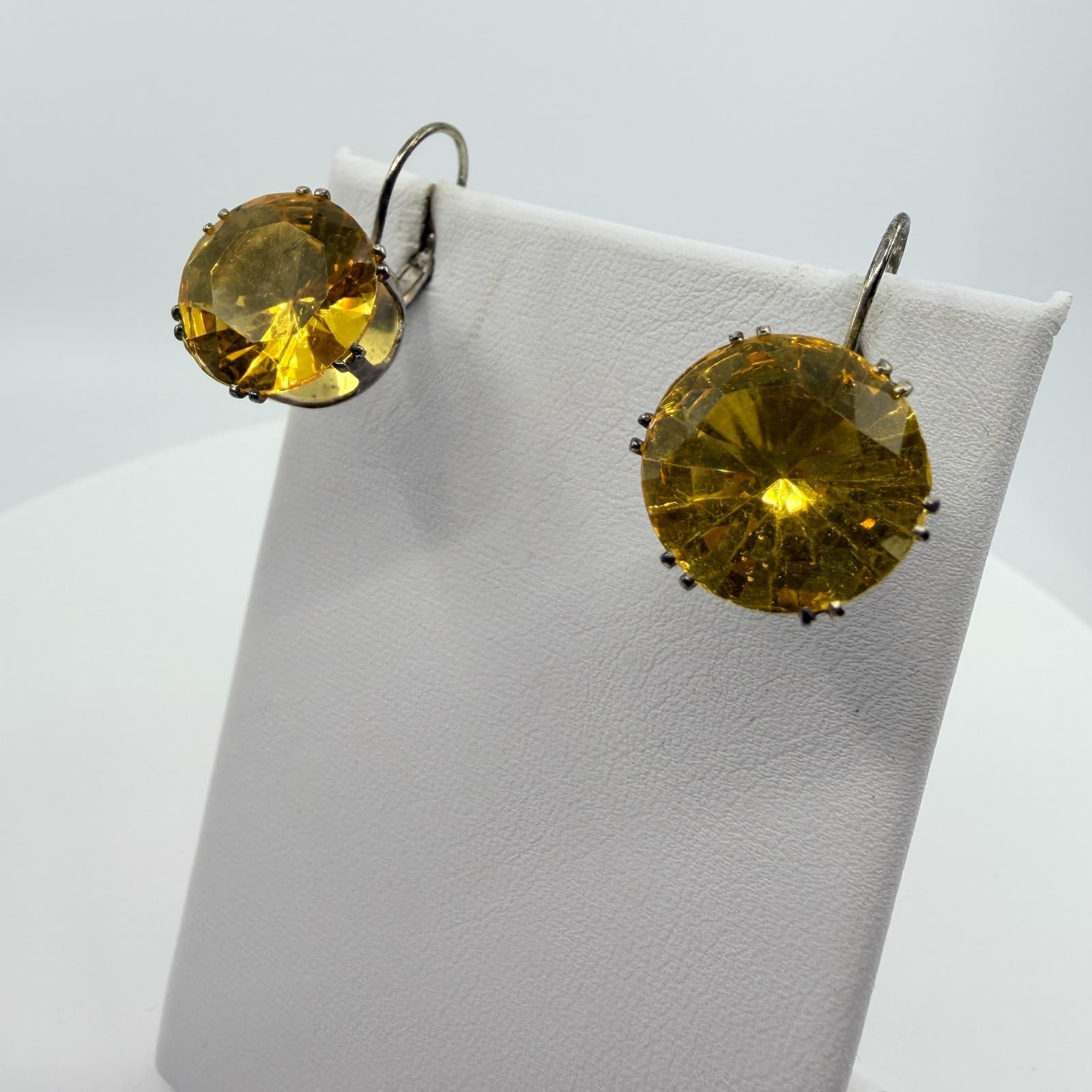 Vintage Silver Tone Yellow Round Faceted Drop Leverback Earrings Minimalist Boho - Thumbnail 3