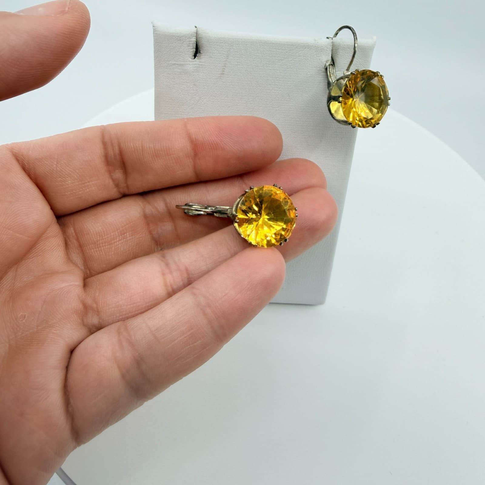 Vintage Silver Tone Yellow Round Faceted Drop Leverback Earrings Minimalist Boho - Thumbnail 8