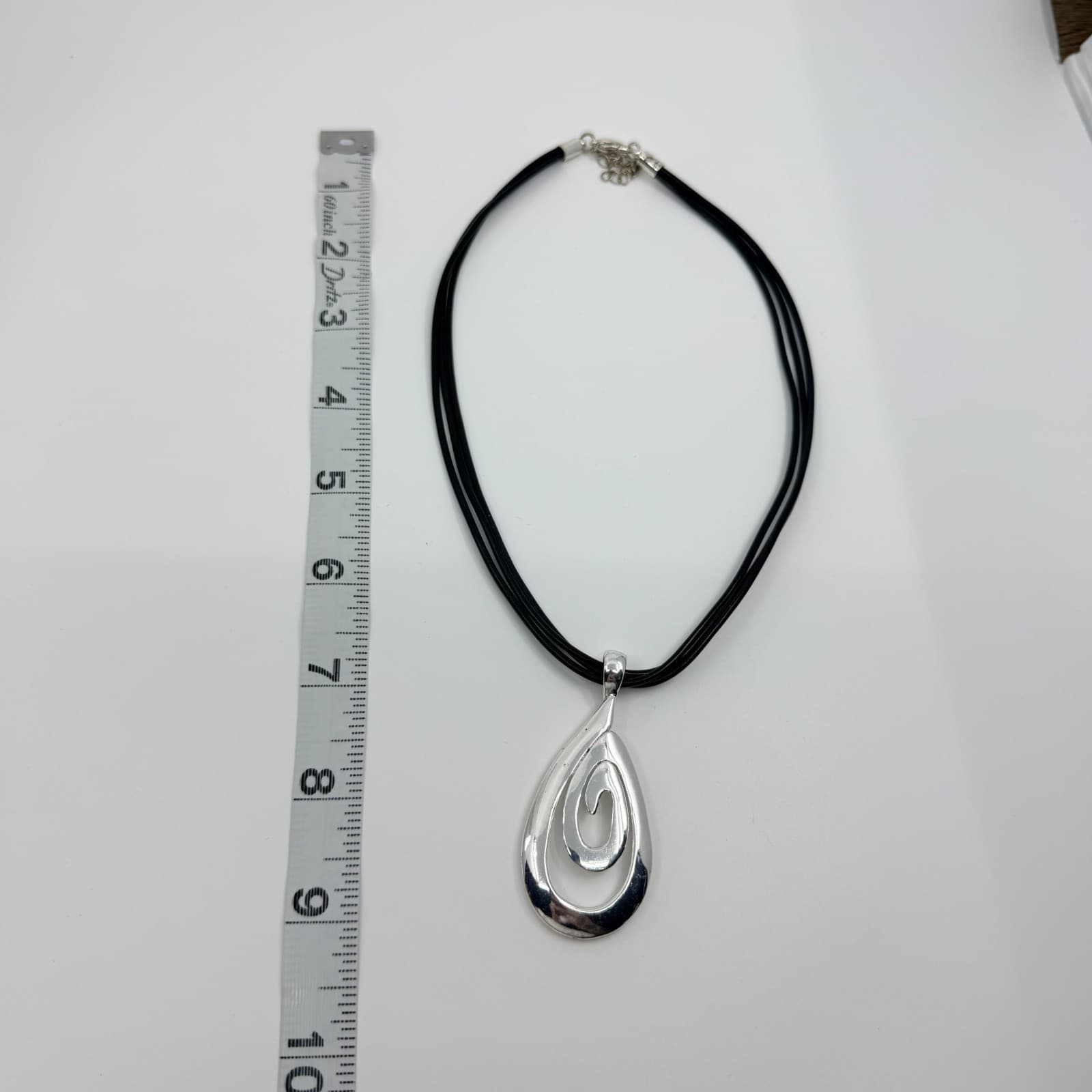 Vintage Two Tone Silver Gold Tone Swirl Teardrop Pendant Necklace Statement 90s - Thumbnail 9