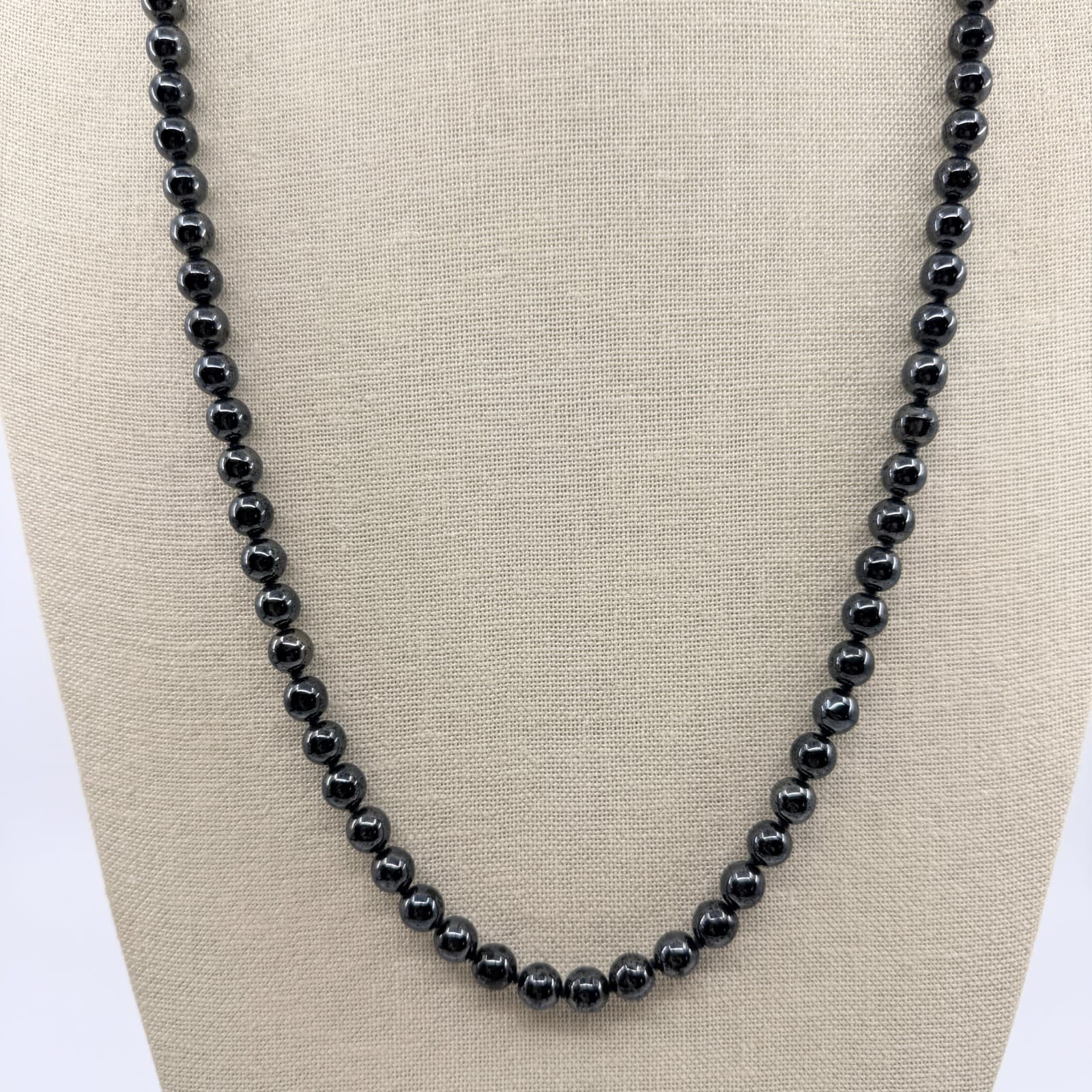 Vintage Hematite Tone Bead Necklace Single Strand Dark Gray Minimalist Retro 90s - Thumbnail 2