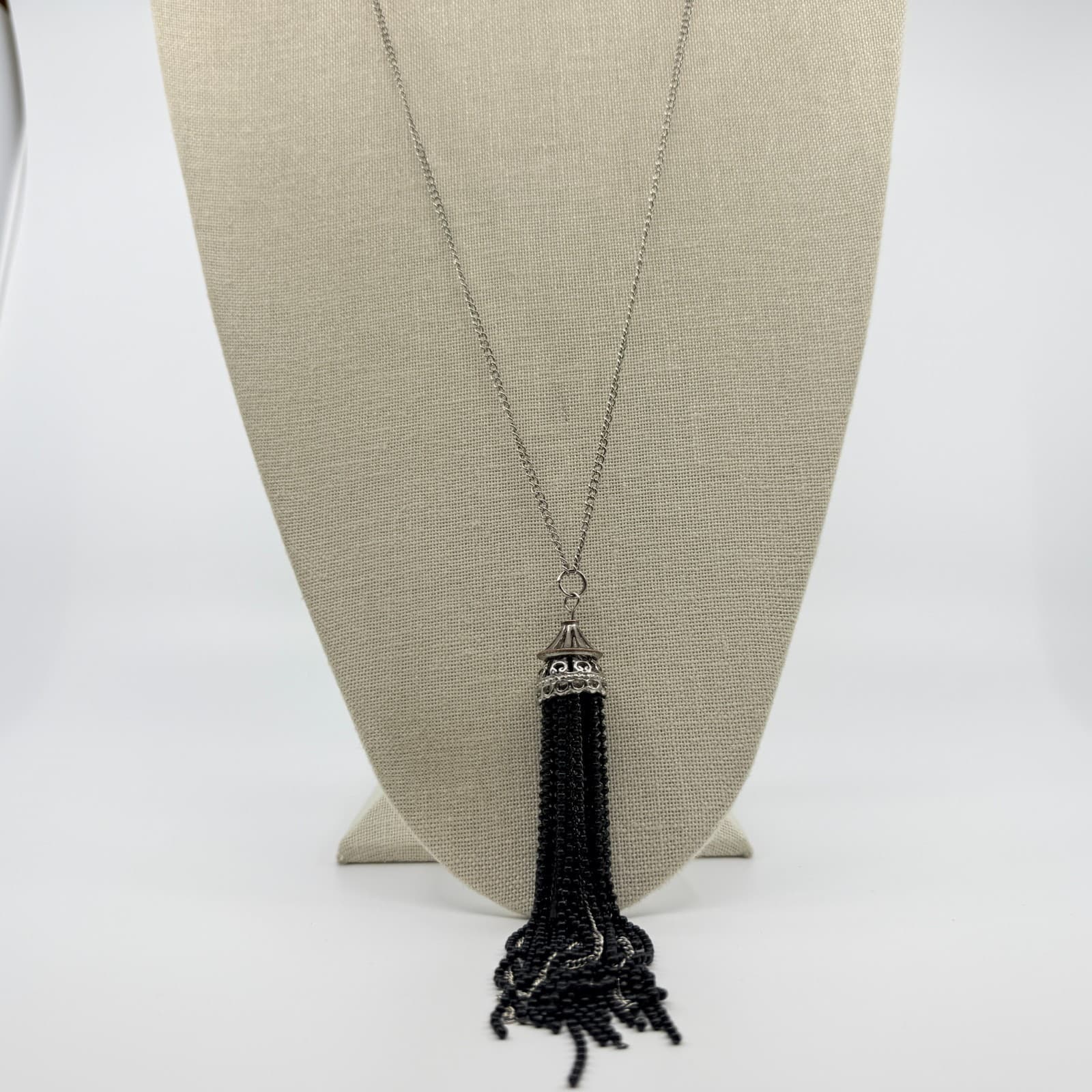 Vintage Silver Tone Black Beaded Tassel Pendant Necklace Long Boho Statement - Thumbnail 3
