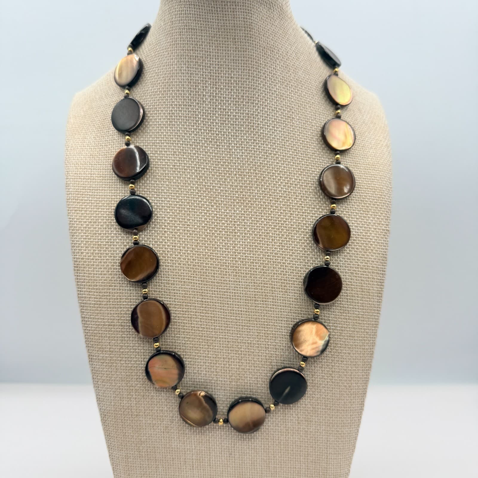 Vintage Golden Brown Shell Disc Necklace MOP Retro Boho 90s Chunky Statement - Thumbnail 8