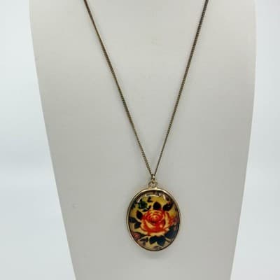Vintage Russian Khokhloma Style Oval Rose Pendant Necklace Hand Painted Floral - Thumbnail 3