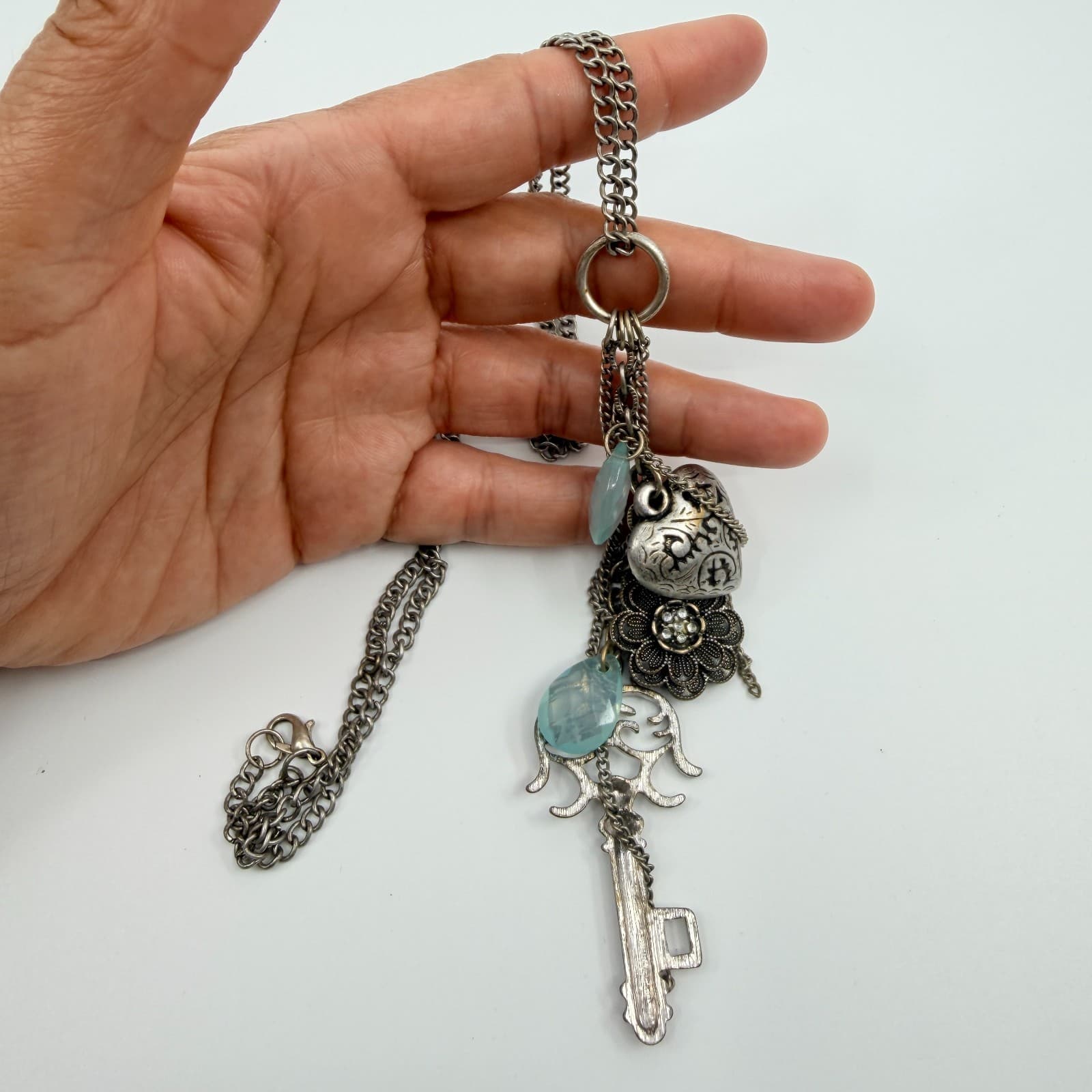 Vintage Antique Silver Tone Charm Necklace Heart Key Flower Boho Statement Y2K - Thumbnail 8