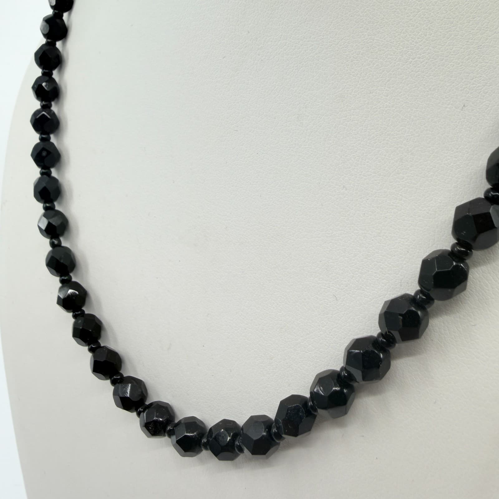 Vintage Black Beaded Necklace Faceted Glass Crystal Graduated Statement Retro 90 - Thumbnail 5