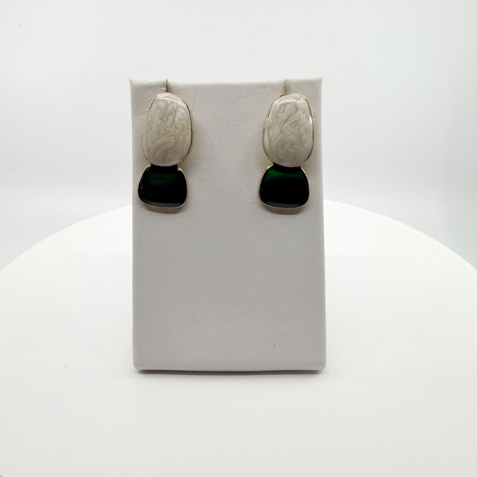Vintage Gold Tone Enamel Drop Earrings Green White Swirl Abstract Statement 90s - Thumbnail 6
