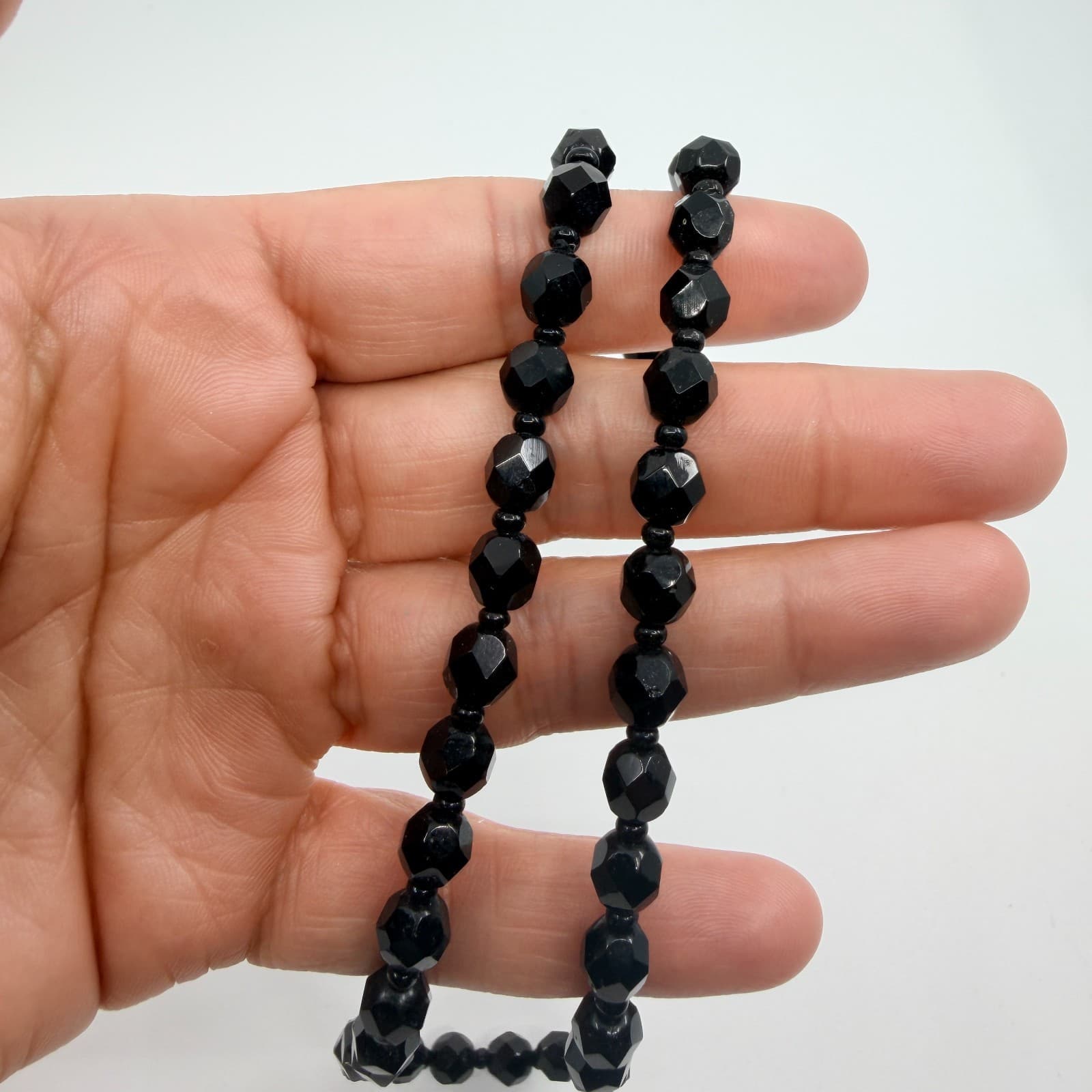 Vintage Black Beaded Necklace Faceted Glass Crystal Graduated Statement Retro 90 - Thumbnail 9