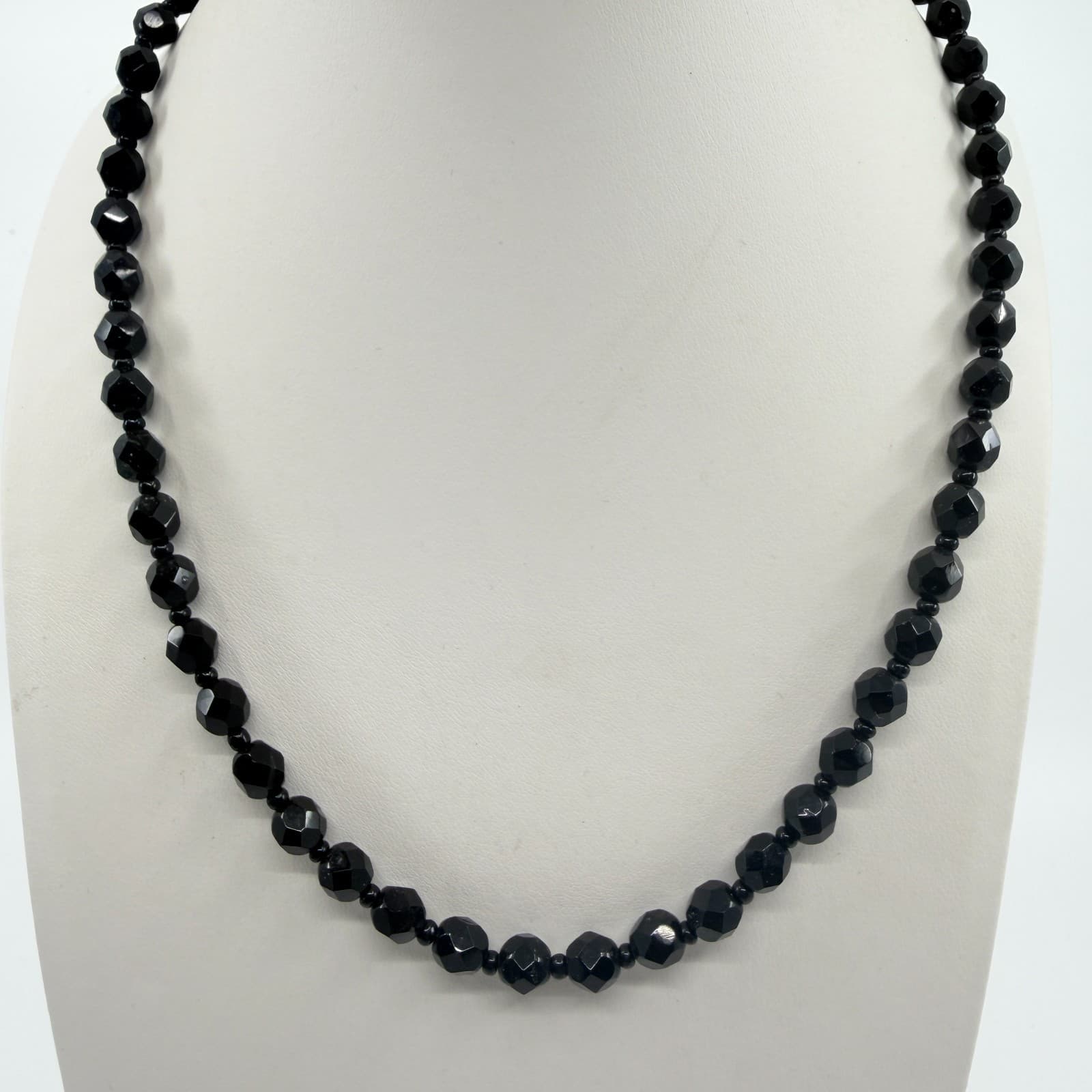 Vintage Black Beaded Necklace Faceted Glass Crystal Graduated Statement Retro 90 - Thumbnail 7