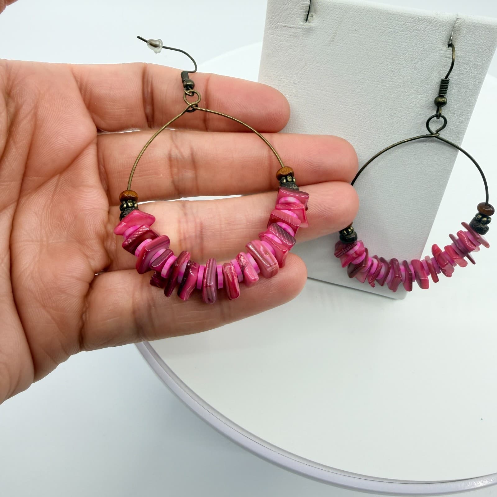 Vintage Antique Gold Tone Pink Iridescent Hoop Earrings Large Beaded Boho - Thumbnail 6