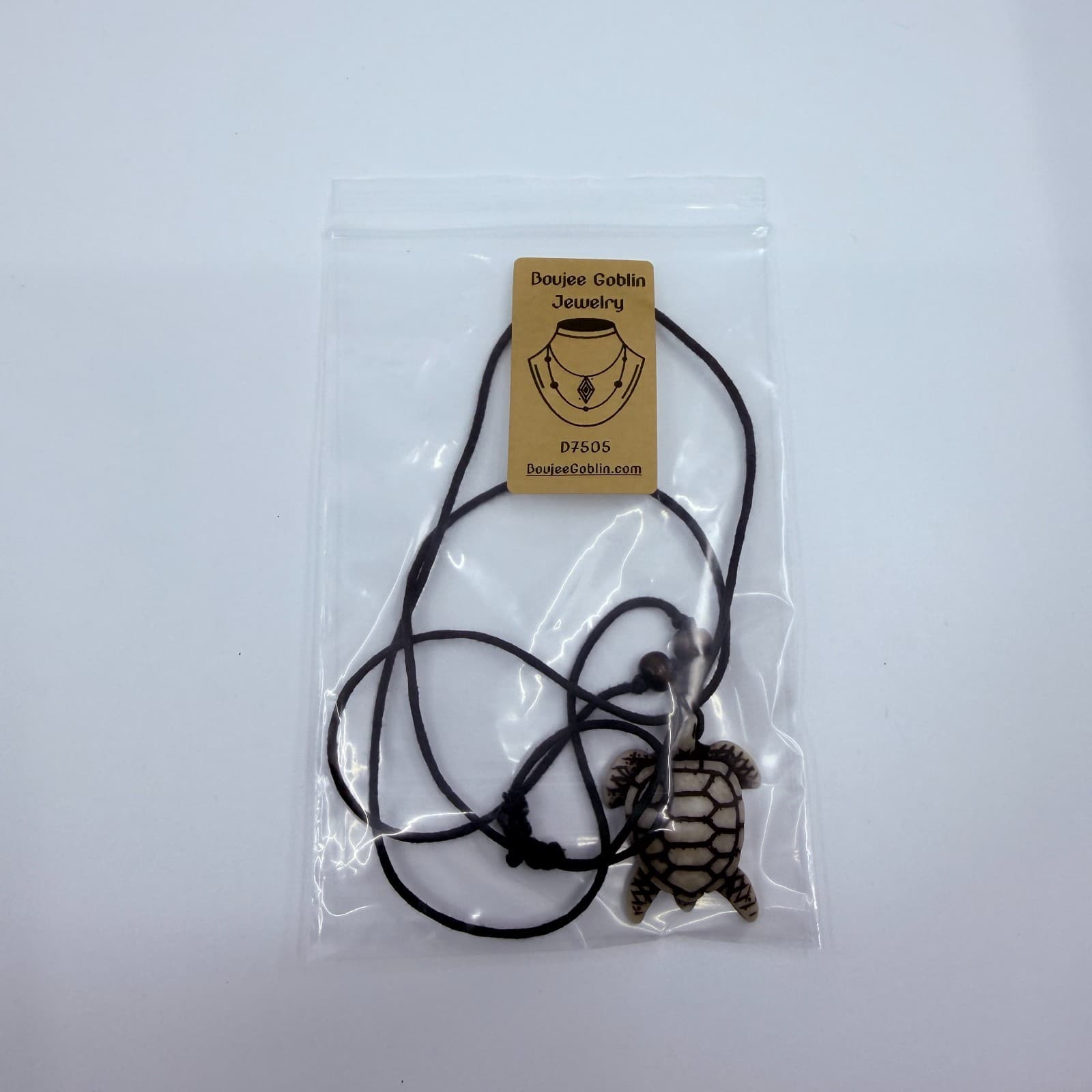 Vintage Carved Sea Turtle Pendant Necklace Black Cord Beachy Boho Minimalist 90s - Thumbnail 8
