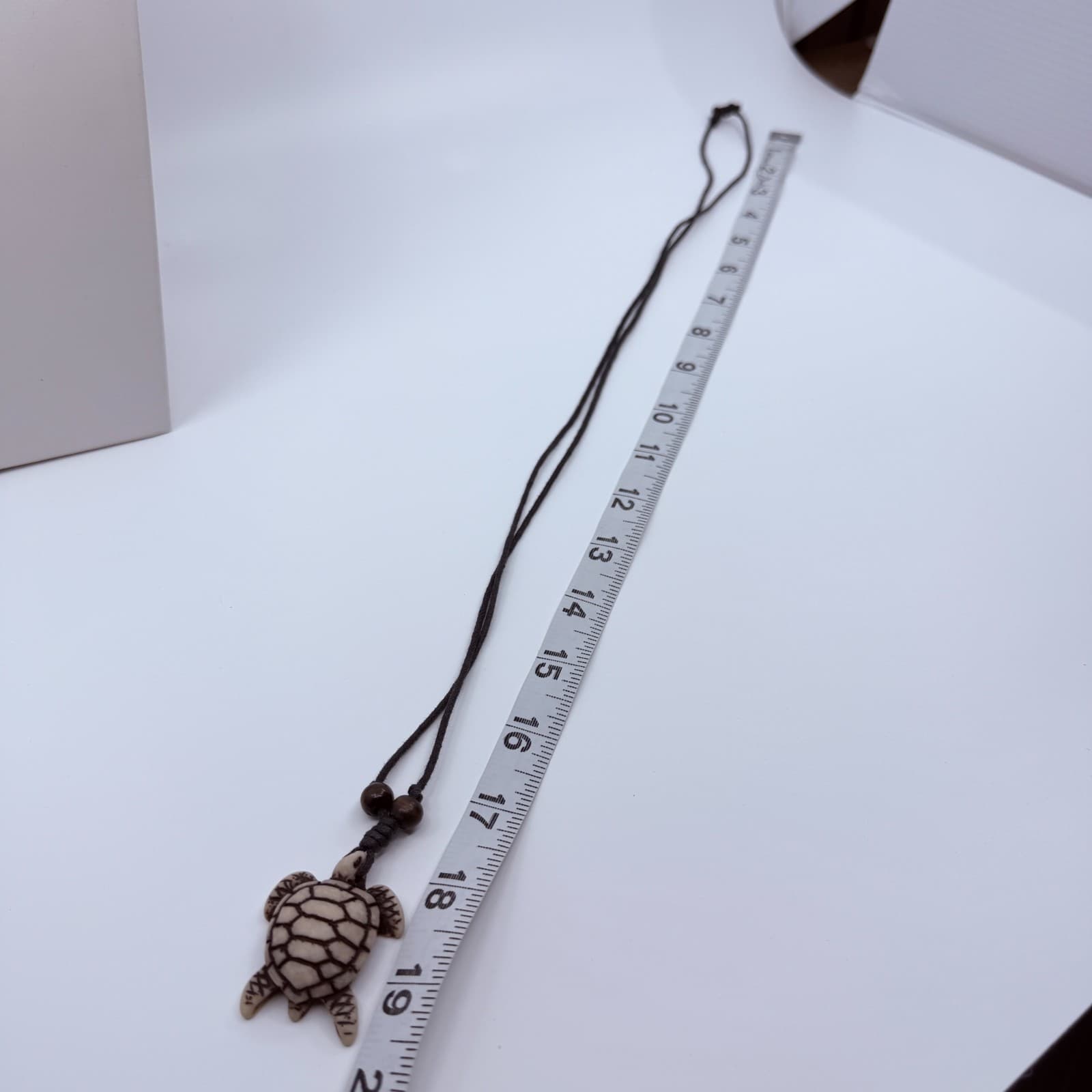 Vintage Carved Sea Turtle Pendant Necklace Black Cord Beachy Boho Minimalist 90s - Thumbnail 7