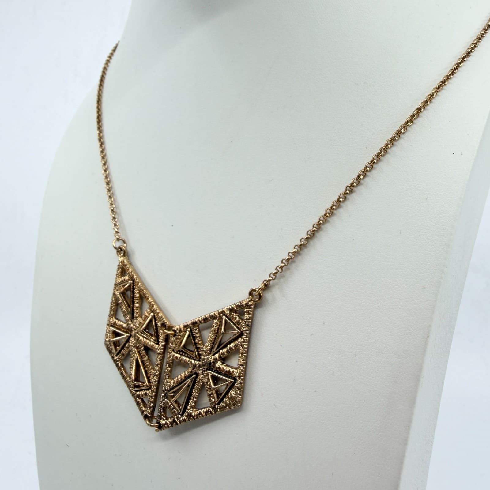 VTG Retro Gold Tone Geometric Triangle Cutout Chevron Pendant Statement Necklace - Thumbnail 6