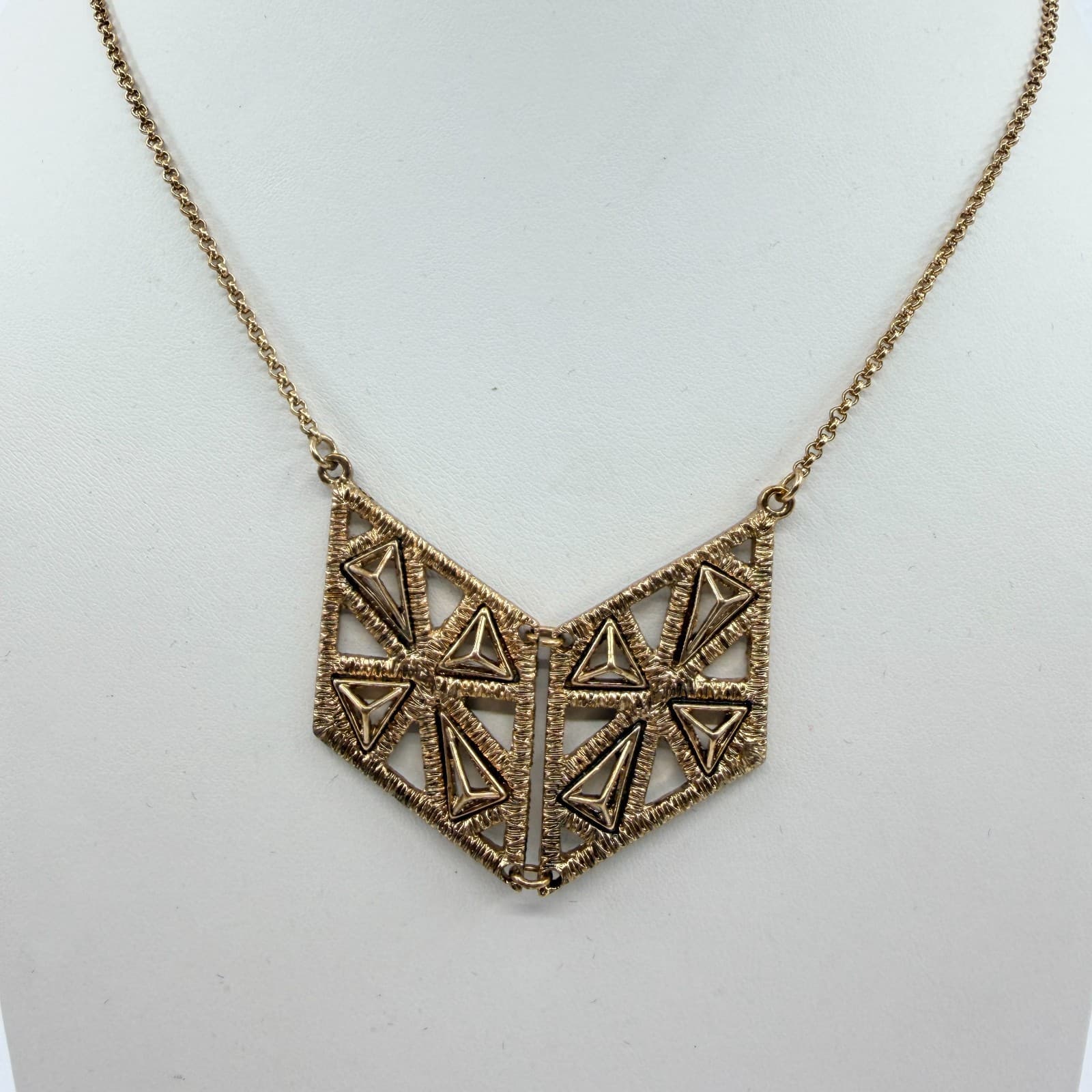 VTG Retro Gold Tone Geometric Triangle Cutout Chevron Pendant Statement Necklace - Thumbnail 4